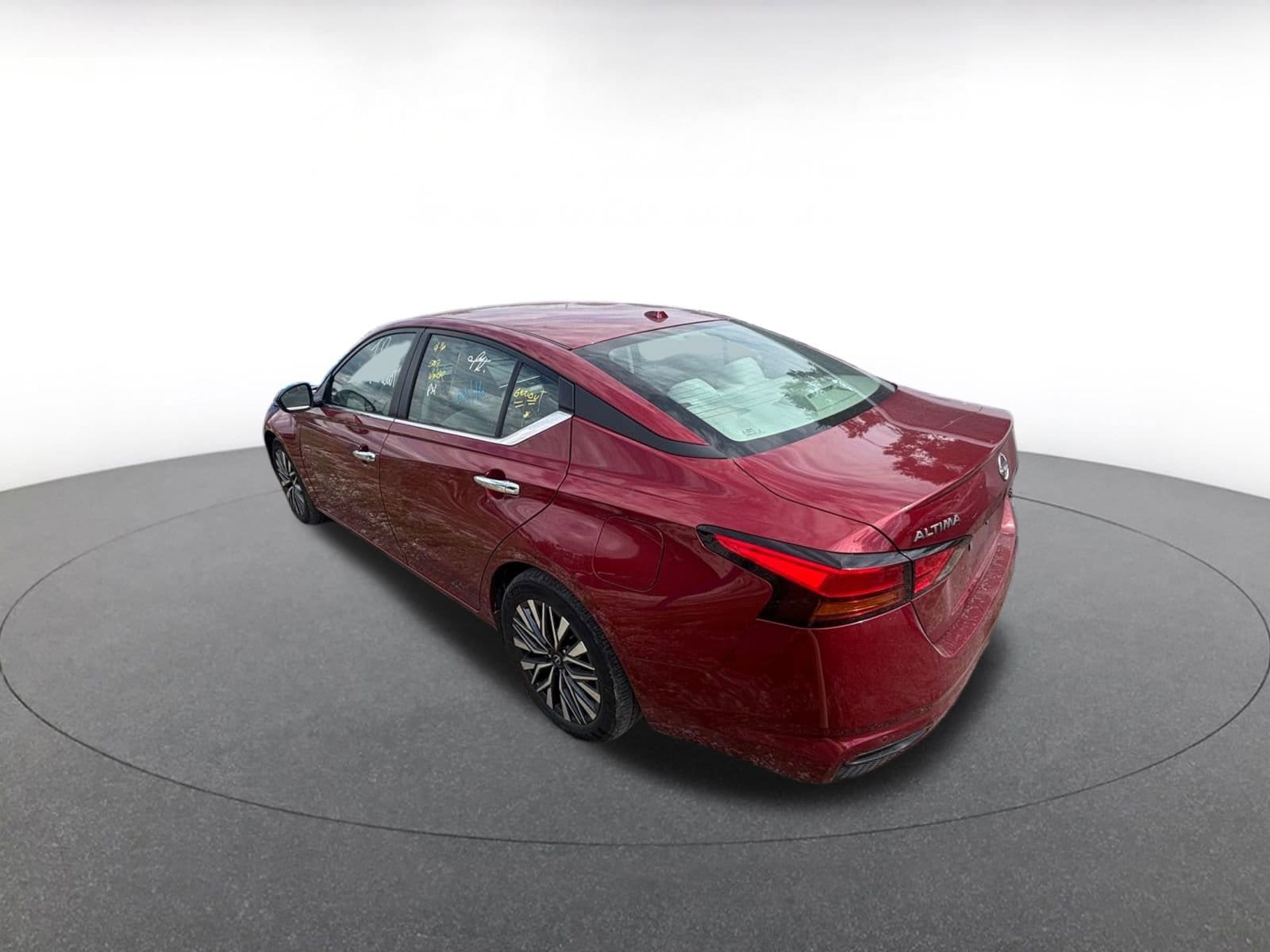 Thumbnail: 2025 Nissan Altima - 5