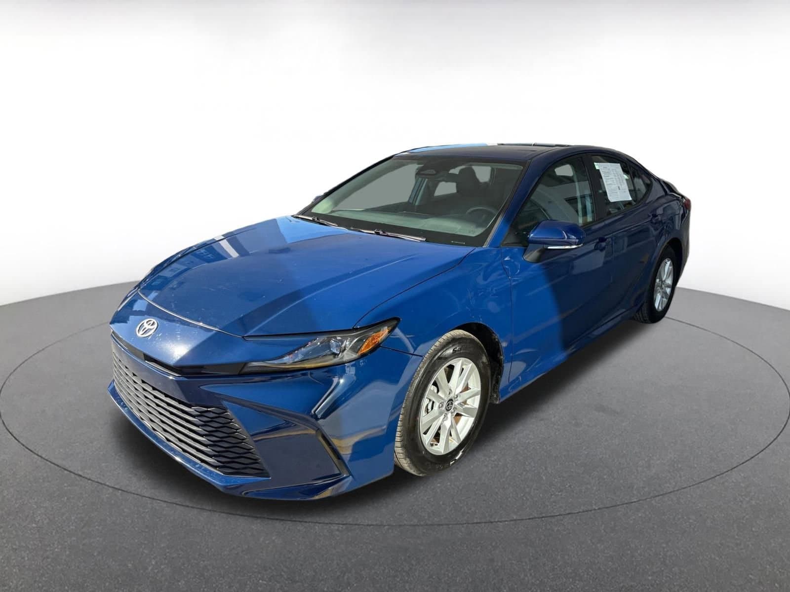 Thumbnail: 2025 Toyota Camry - 4