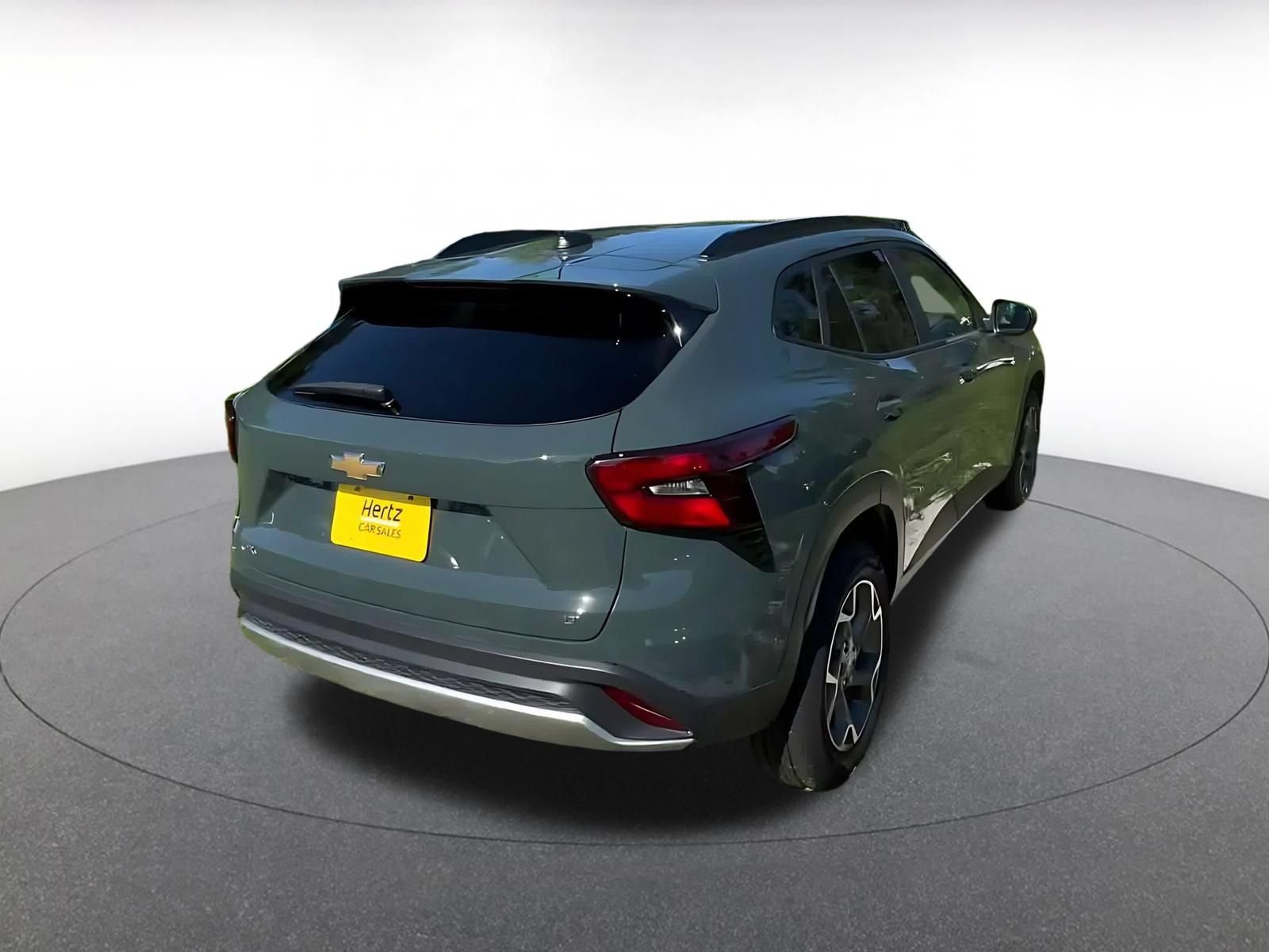 Thumbnail: 2025 Chevrolet Trax - 14