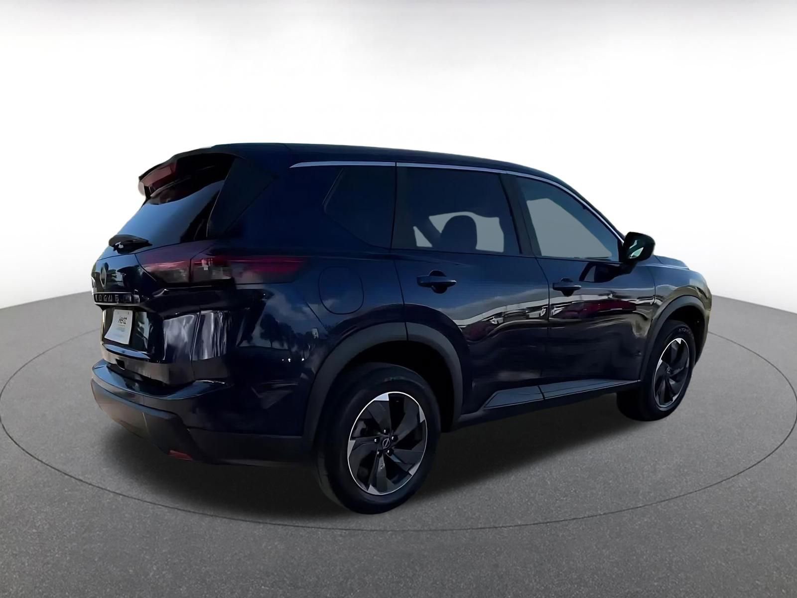 Thumbnail: 2025 Nissan Rogue - 15