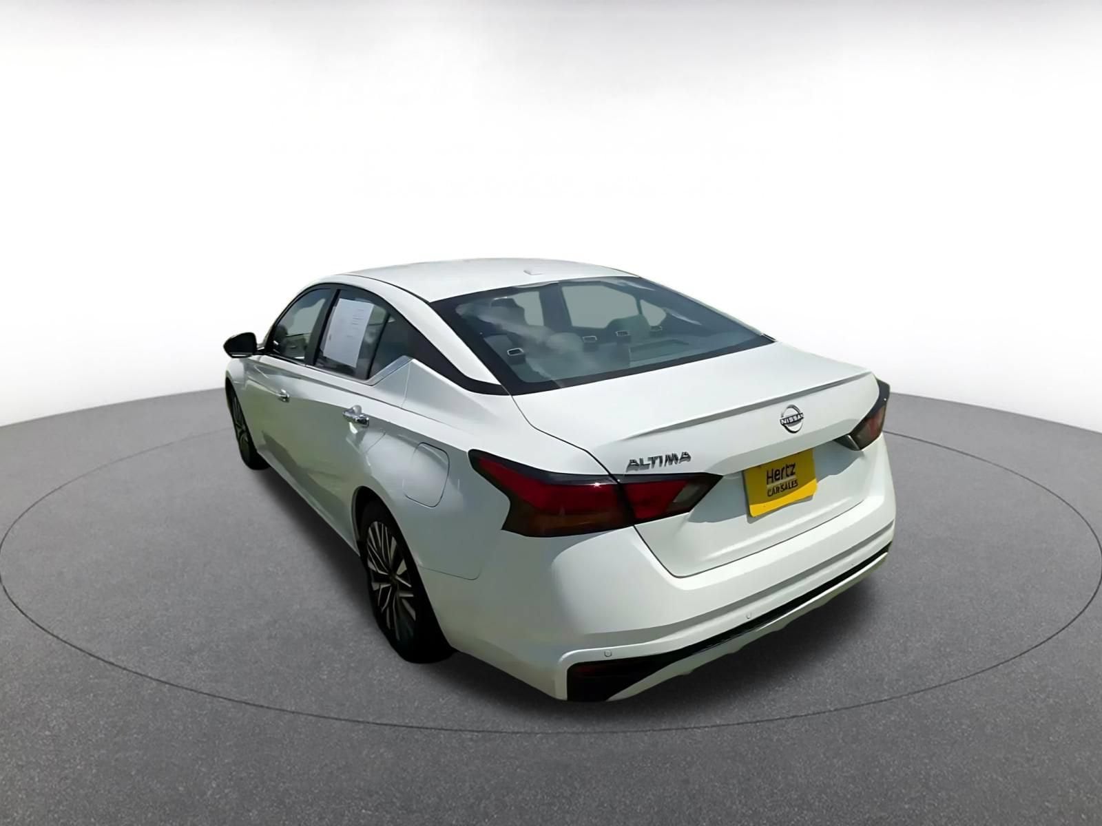 Thumbnail: 2025 Nissan Altima - 11