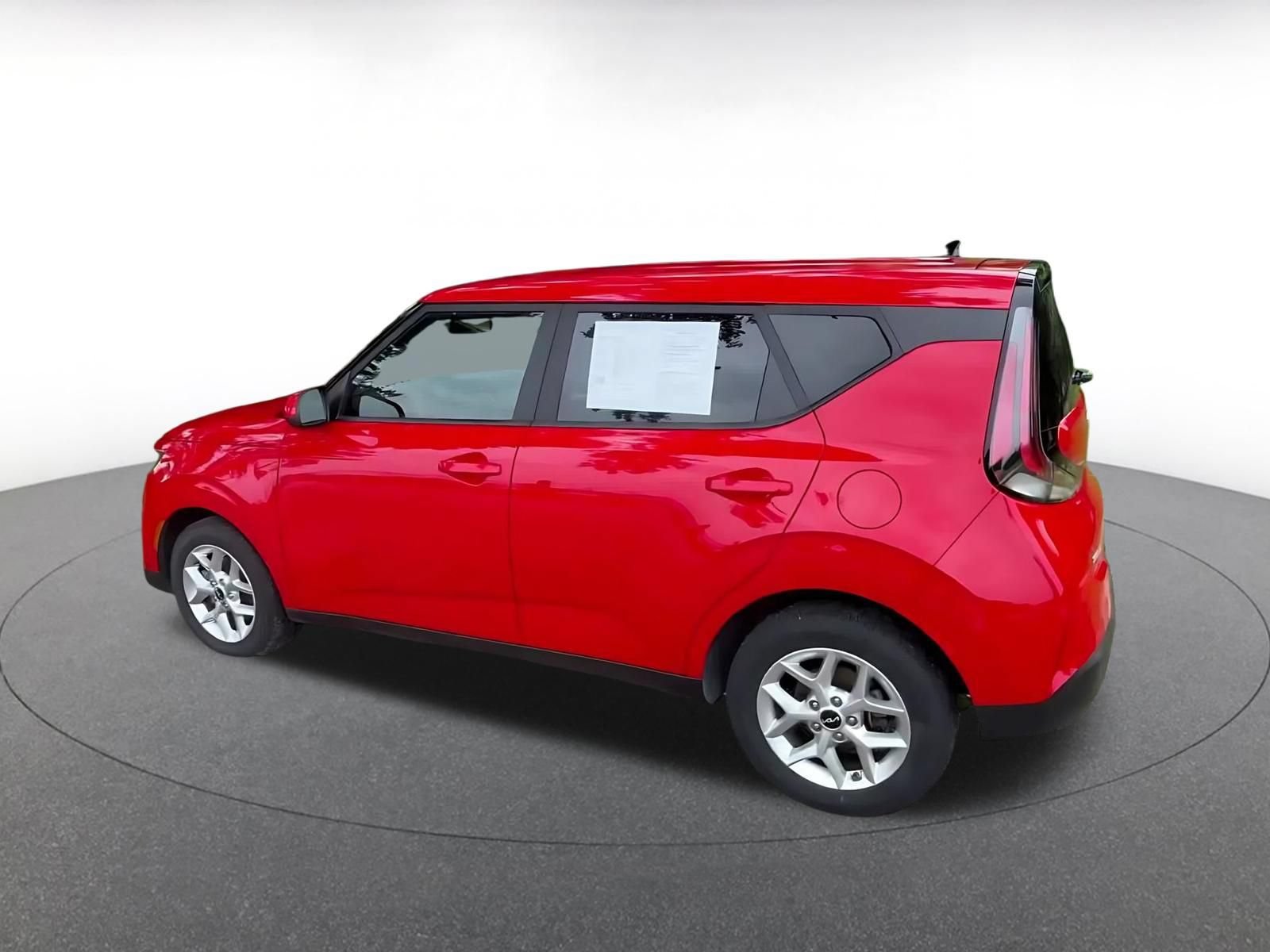 Thumbnail: 2025 Kia Soul - 10
