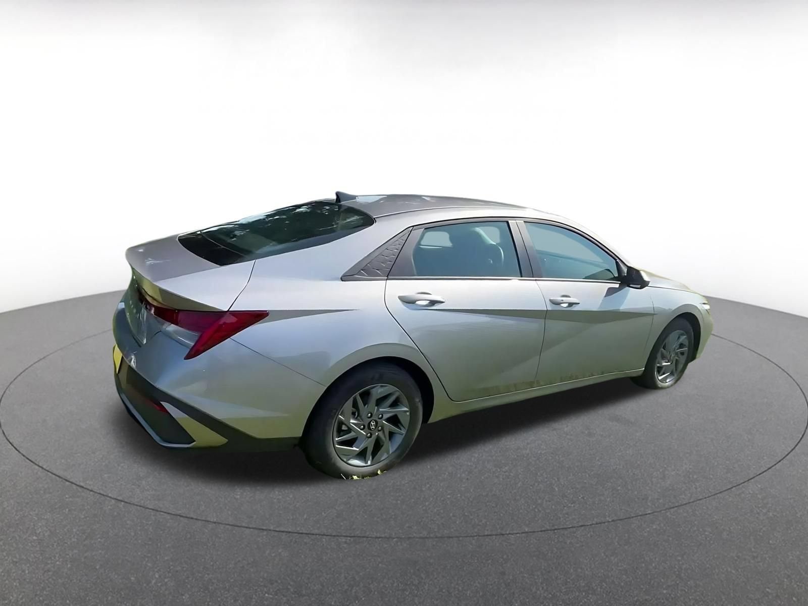 Thumbnail: 2026 Hyundai Elantra - 13