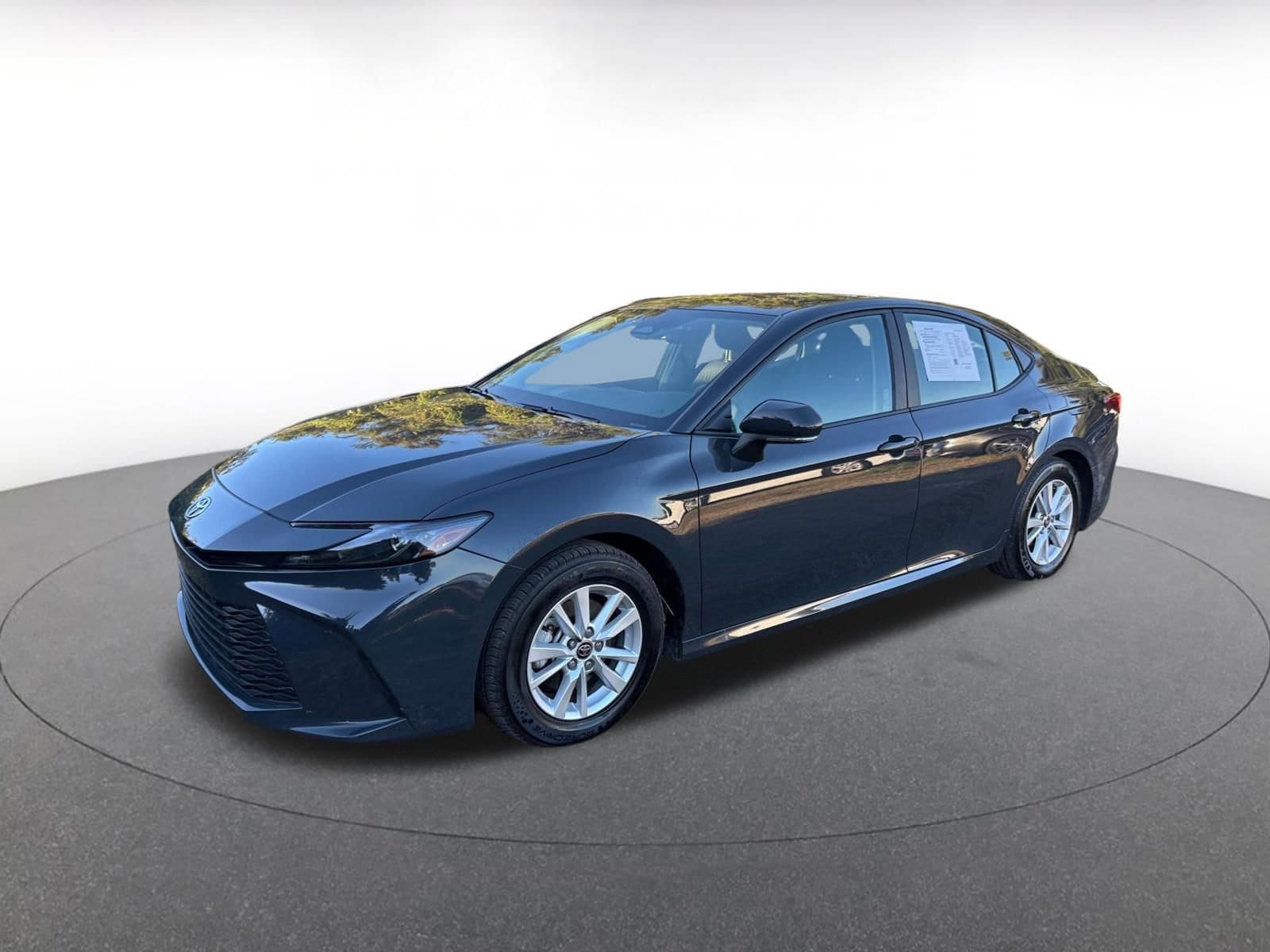 Thumbnail: 2025 Toyota Camry - 4