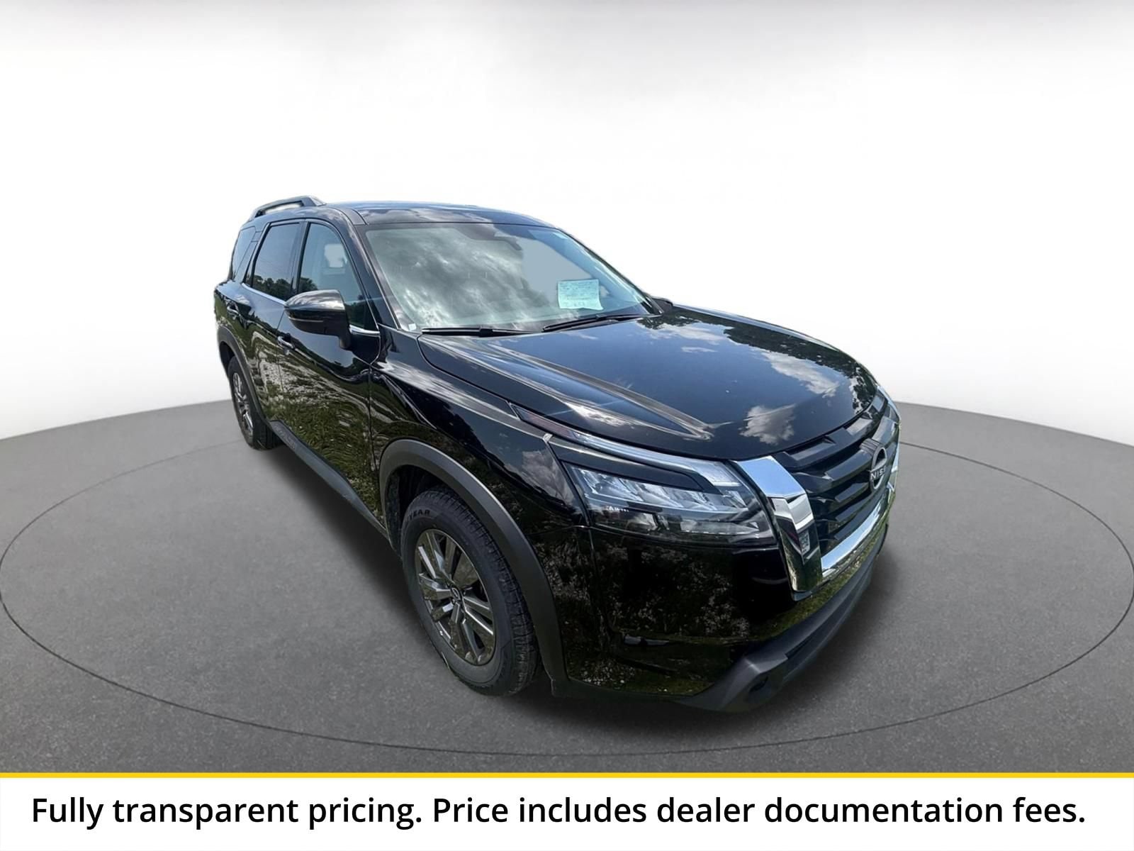 Thumbnail: 2025 Nissan Pathfinder - 1