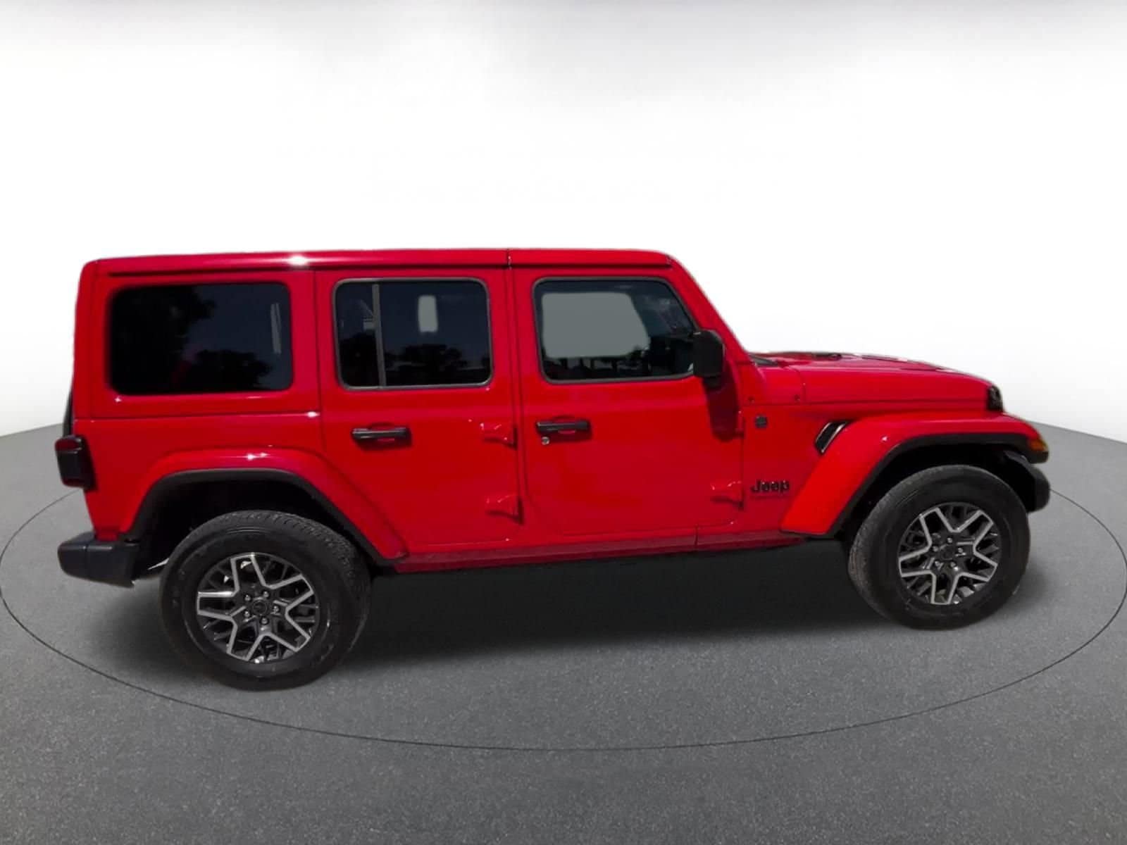 Thumbnail: 2025 Jeep Wrangler - 16