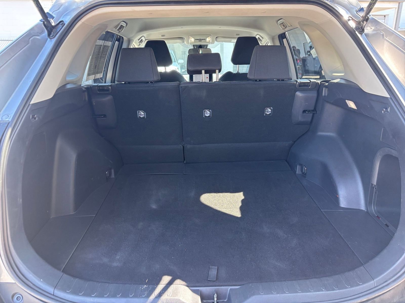 Thumbnail: 2025 Toyota RAV4 - 31