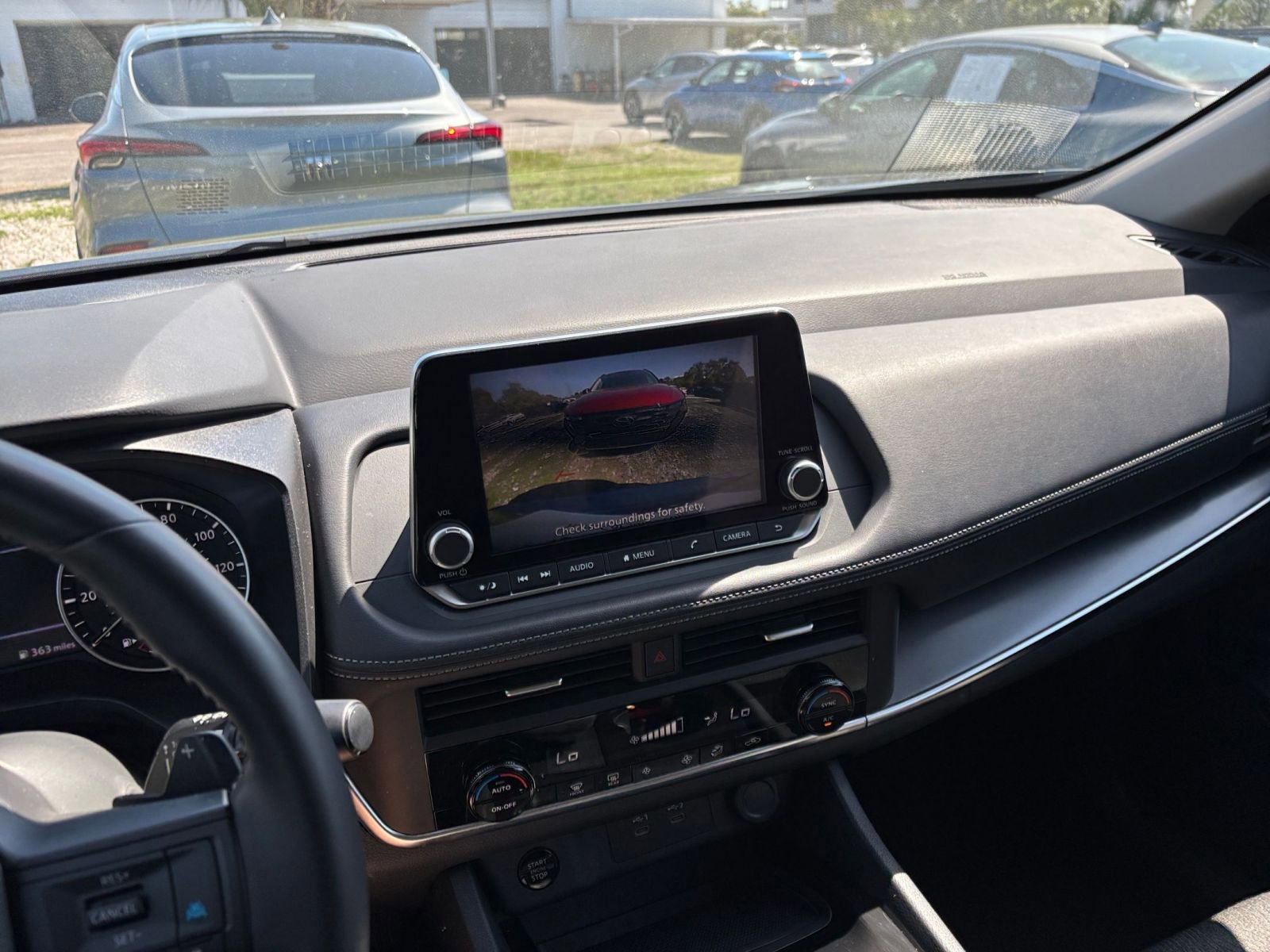 Thumbnail: 2025 Nissan Rogue - 25