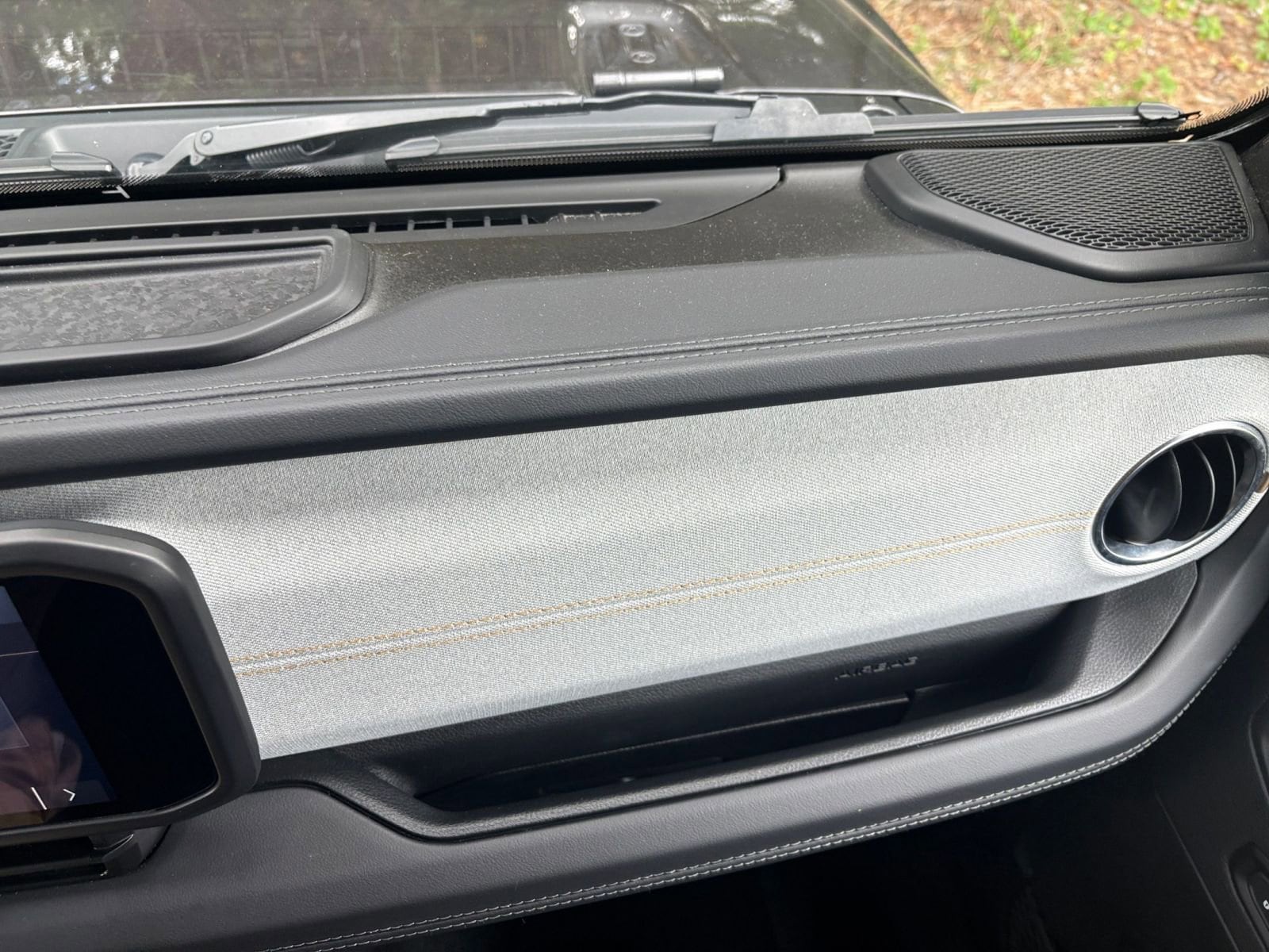 Thumbnail: 2025 Jeep Wrangler - 35