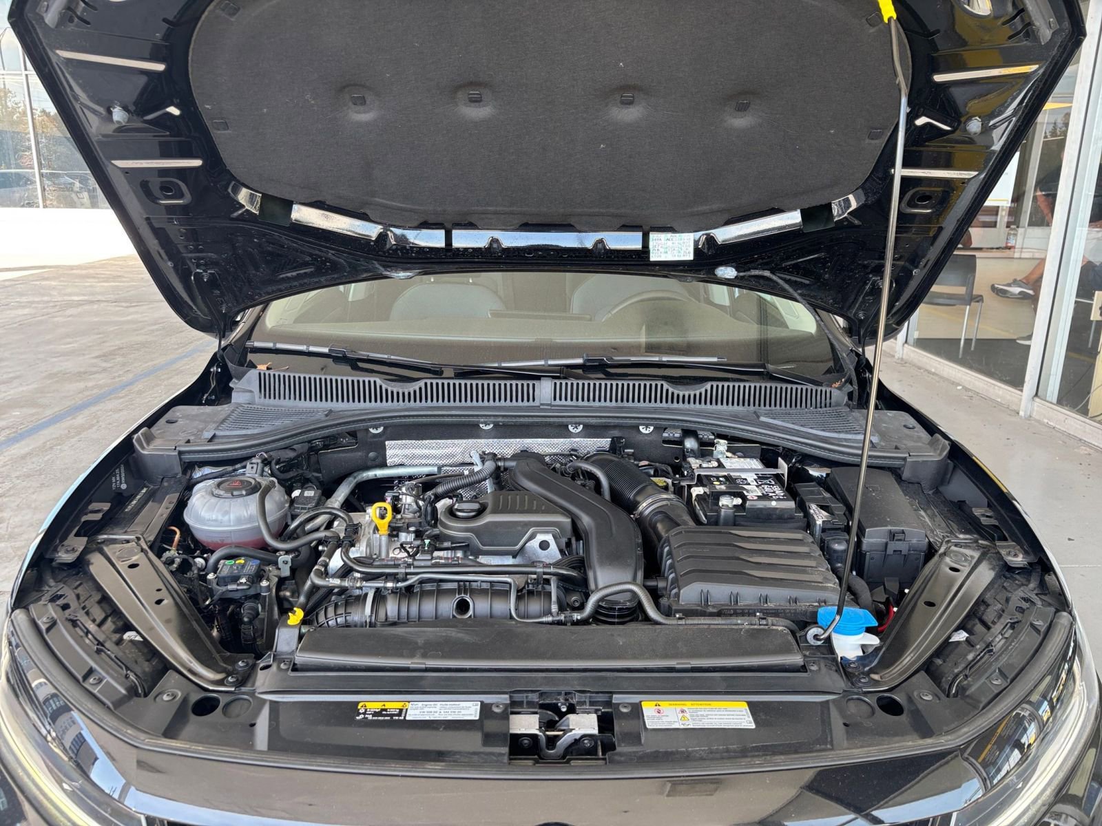 Thumbnail: 2025 Volkswagen Jetta - 31