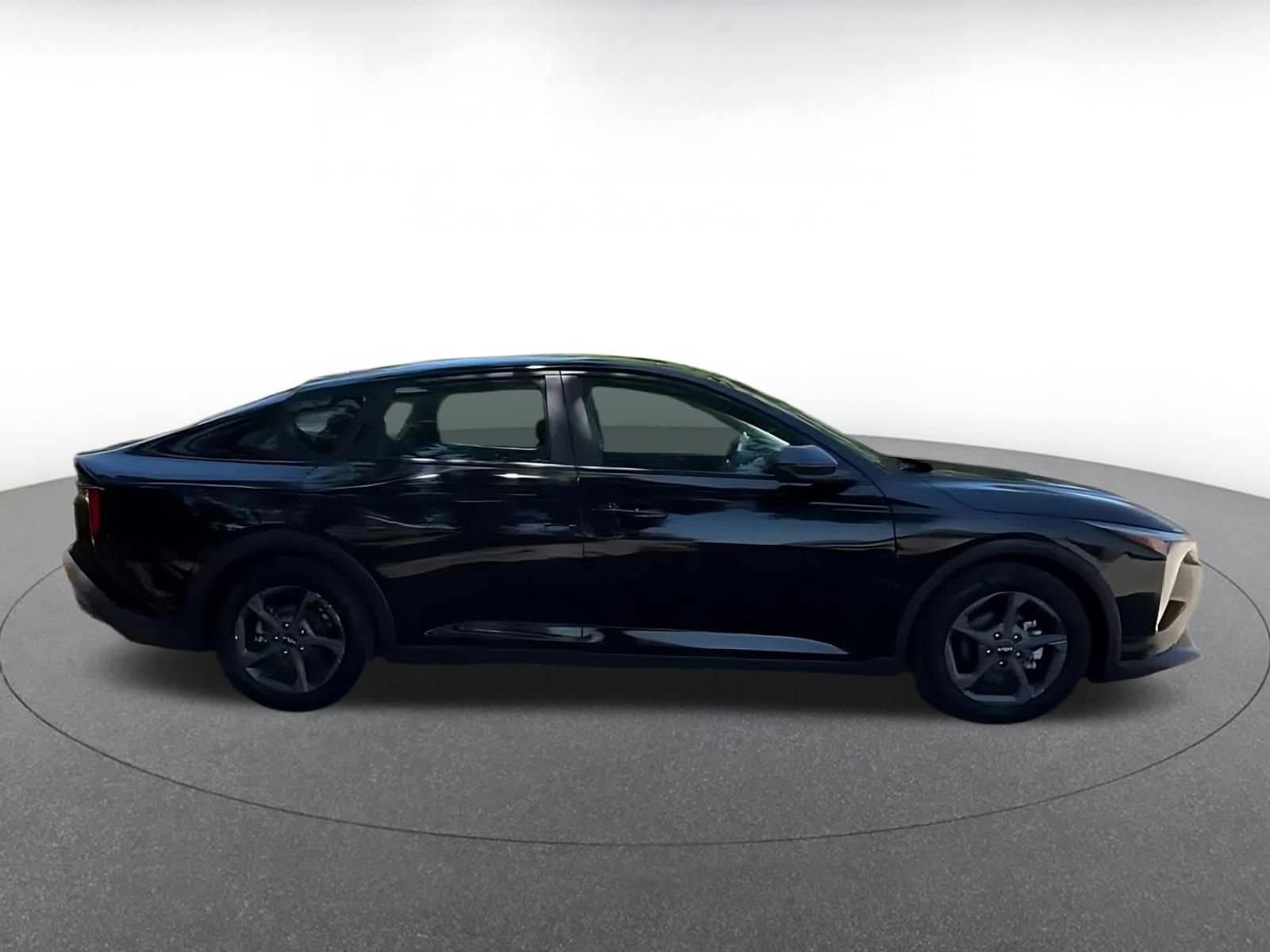 Thumbnail: 2025 Kia K4 - 12