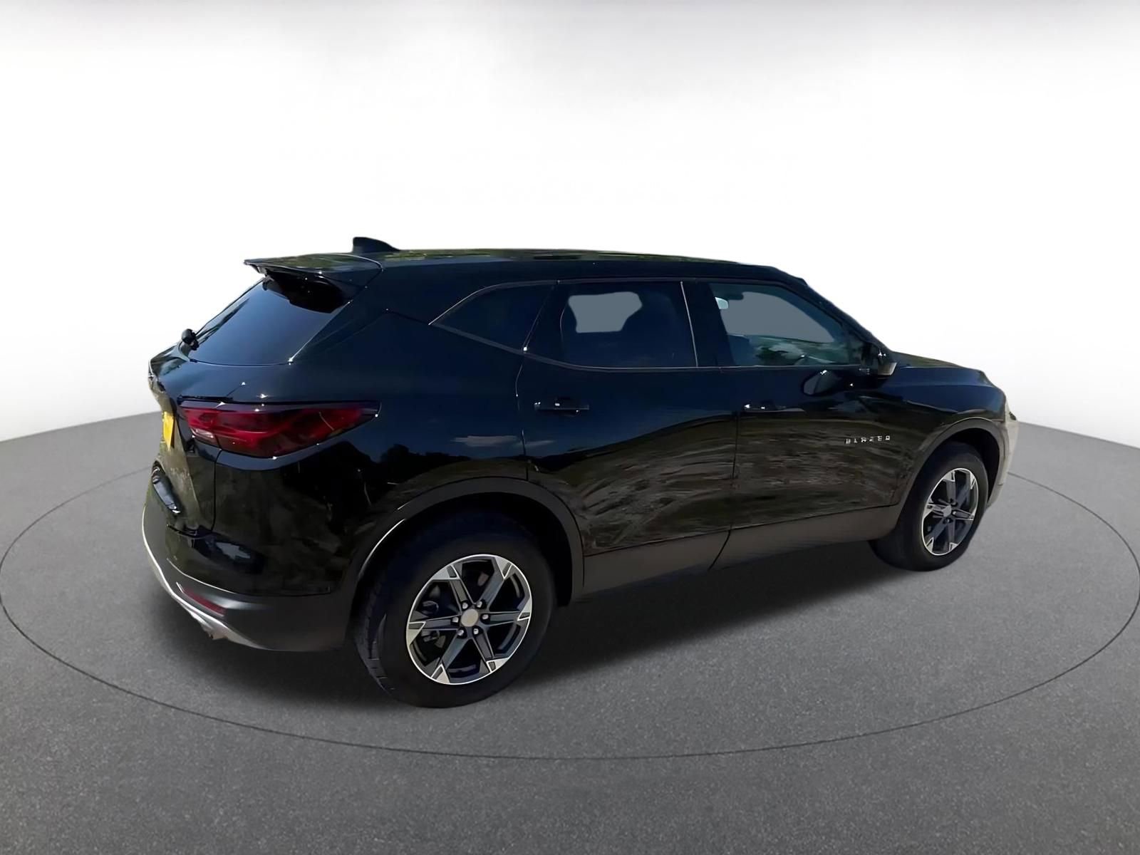 Thumbnail: 2025 Chevrolet Blazer - 14