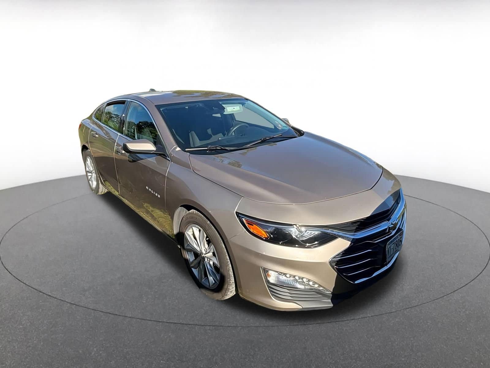 Thumbnail: 2023 Chevrolet Malibu - 2