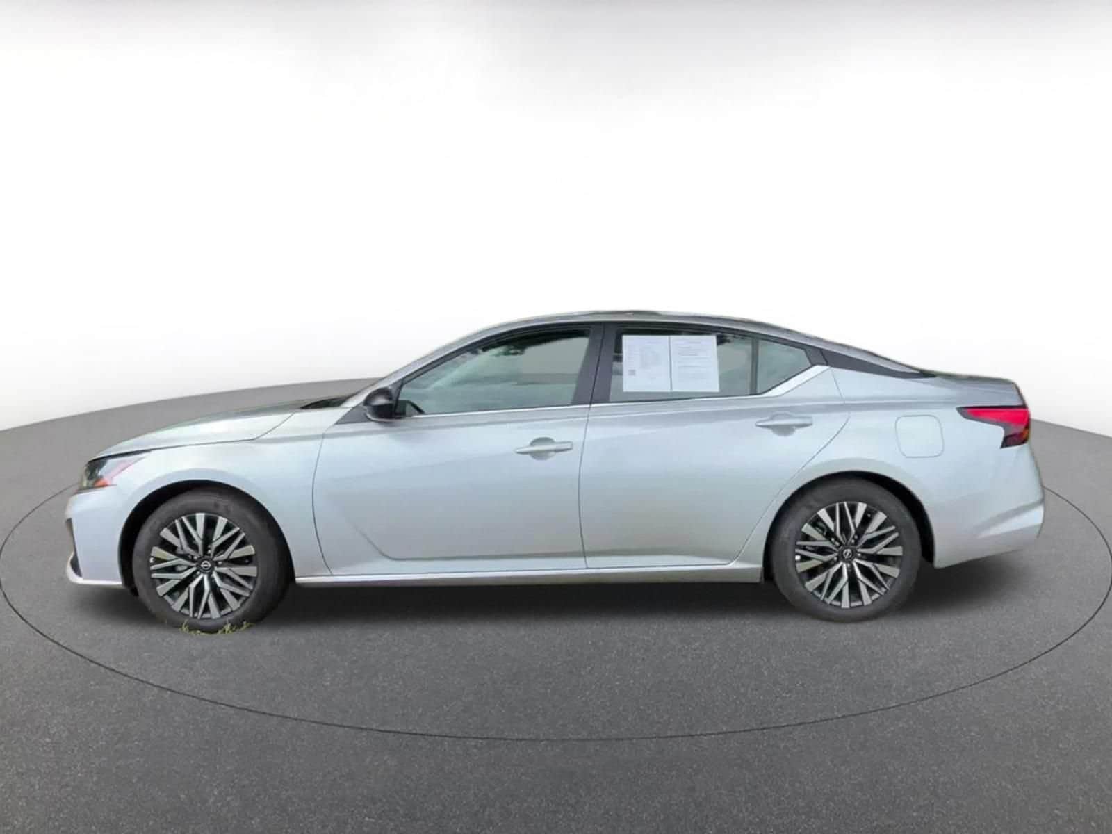 Thumbnail: 2026 Nissan Altima - 8