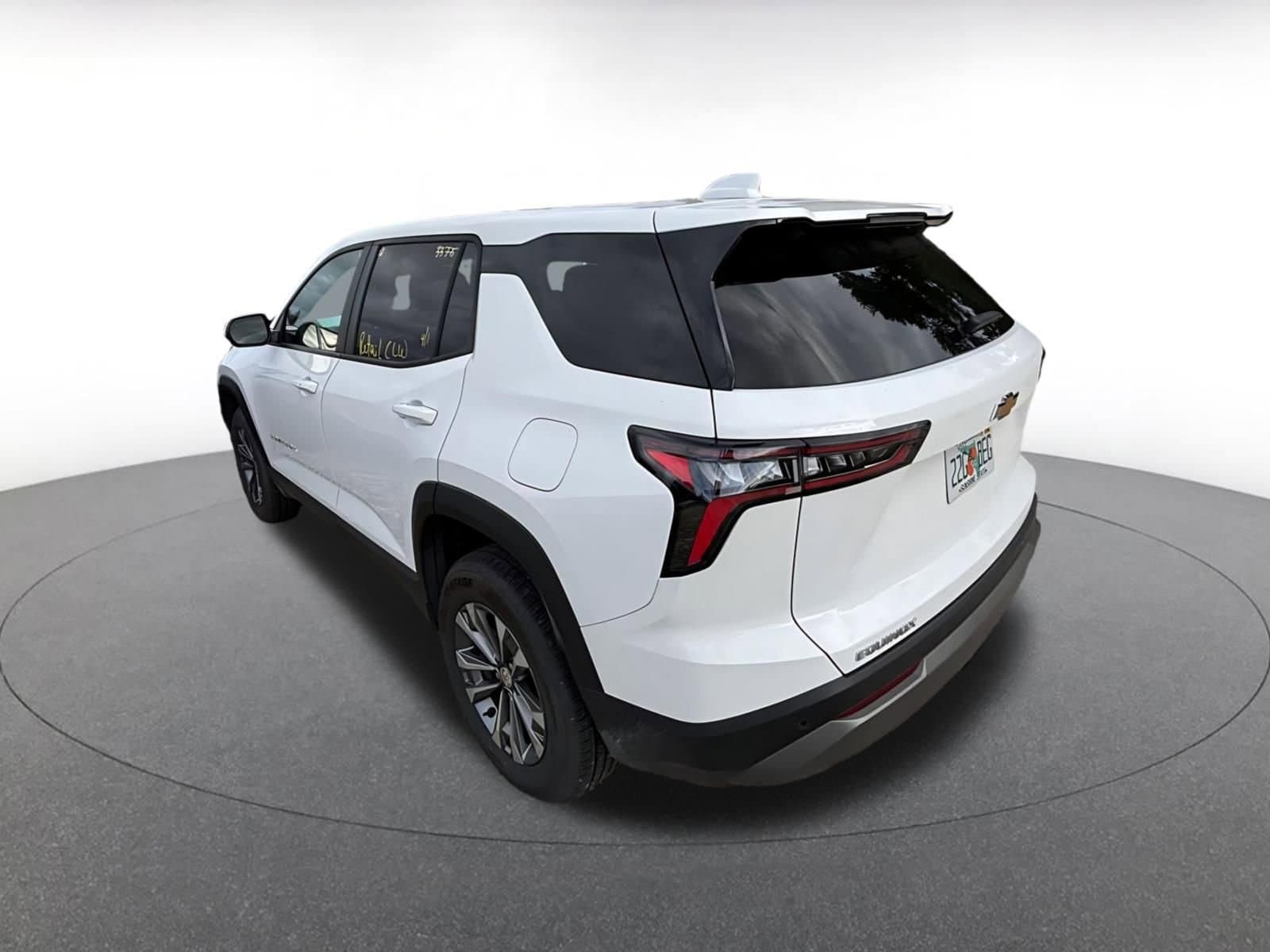 Thumbnail: 2025 Chevrolet Equinox - 8