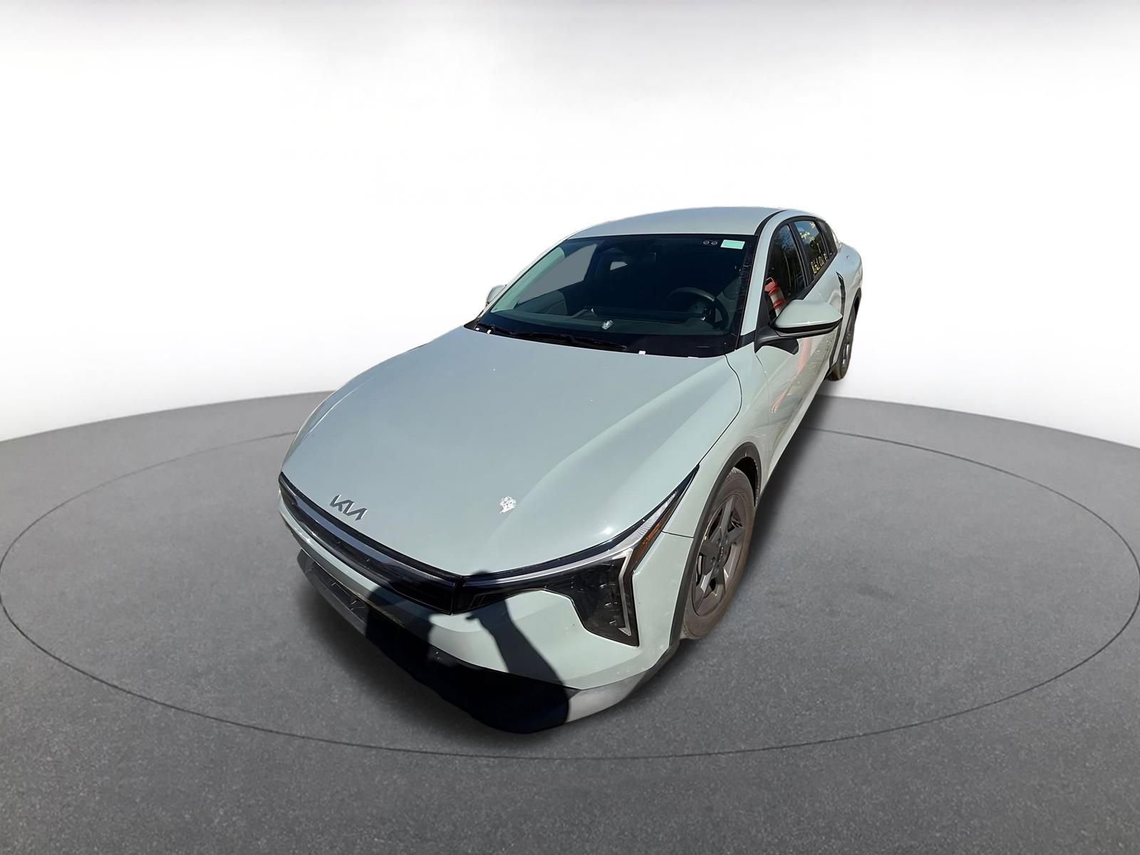 Thumbnail: 2025 Kia K4 - 3