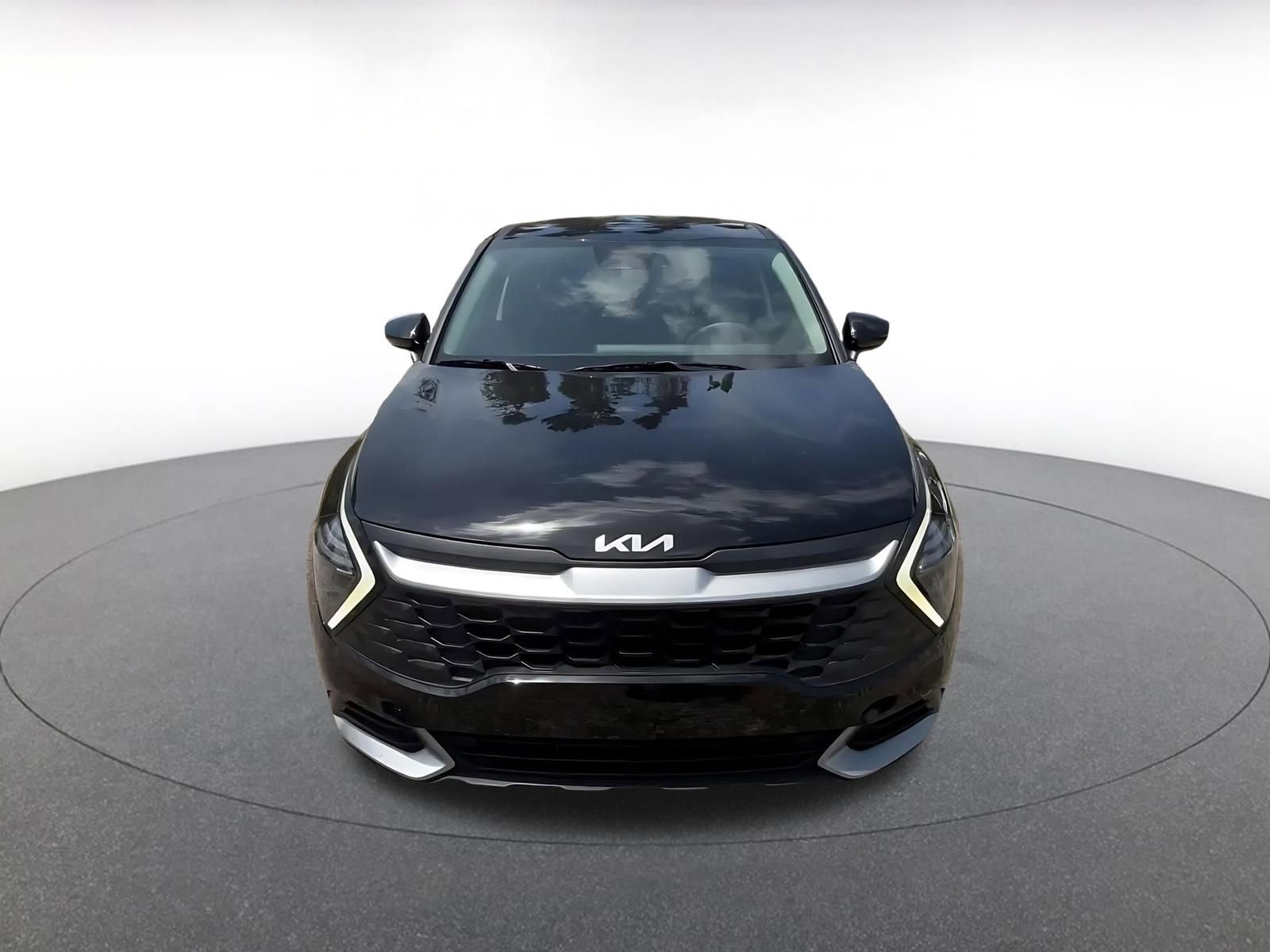 Thumbnail: 2025 Kia Sportage - 4