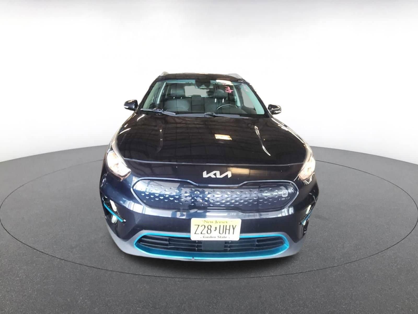 Thumbnail: 2022 Kia Niro - 2