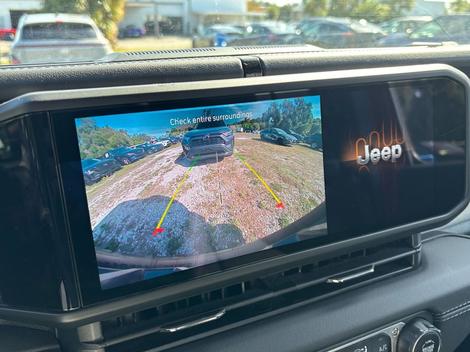 Thumbnail: 2025 Jeep Wrangler - 17