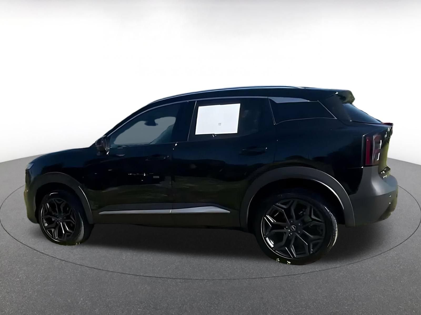 Thumbnail: 2026 Nissan Kicks - 12