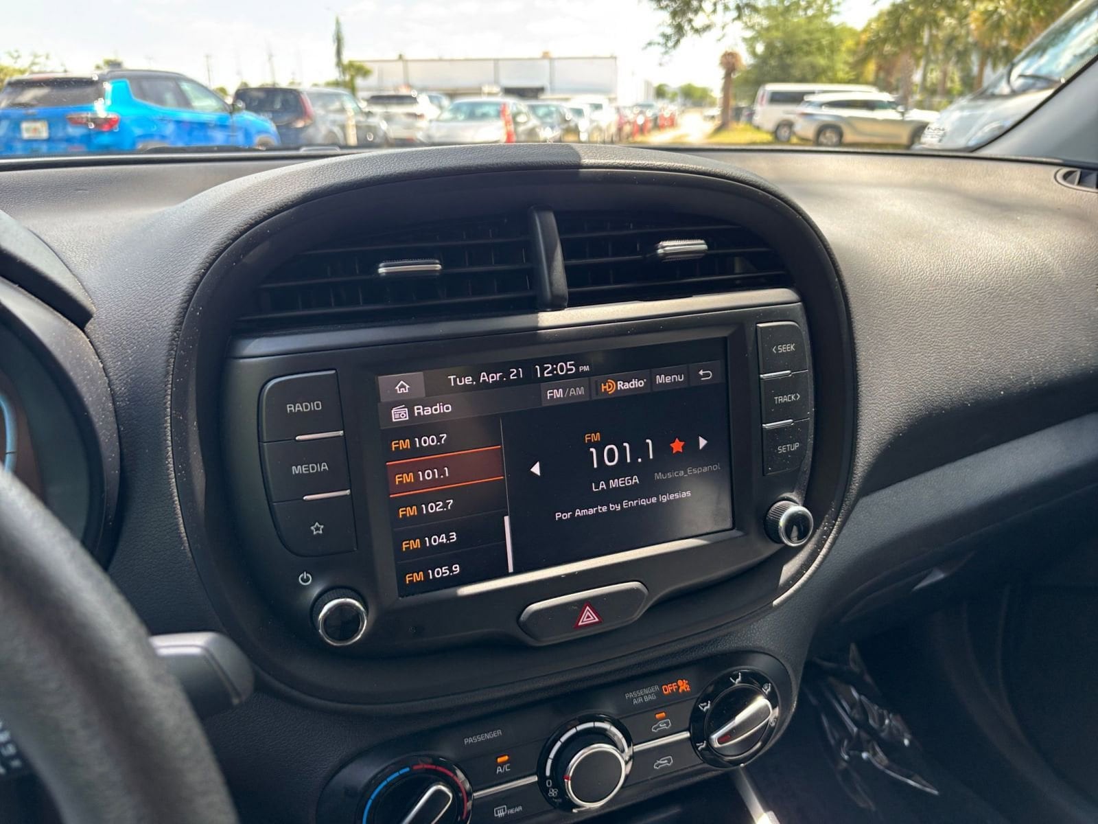 Thumbnail: 2025 Kia Soul - 20