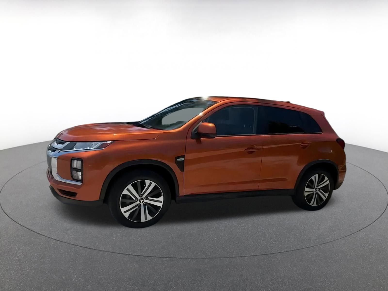 Thumbnail: 2022 Mitsubishi Outlander Sport - 6
