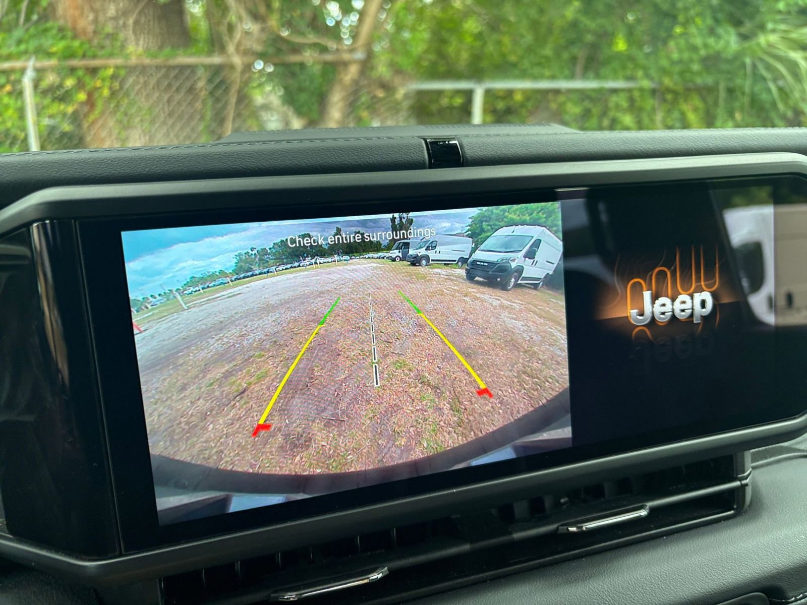 Thumbnail: 2025 Jeep Wrangler - 17