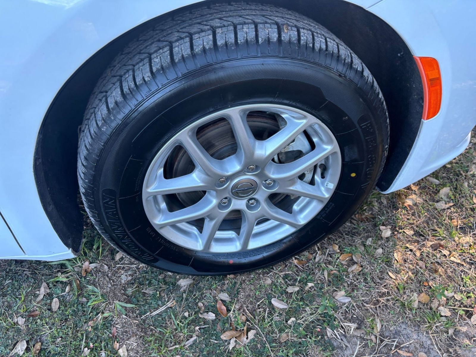 Thumbnail: 2024 Chrysler Pacifica - 32