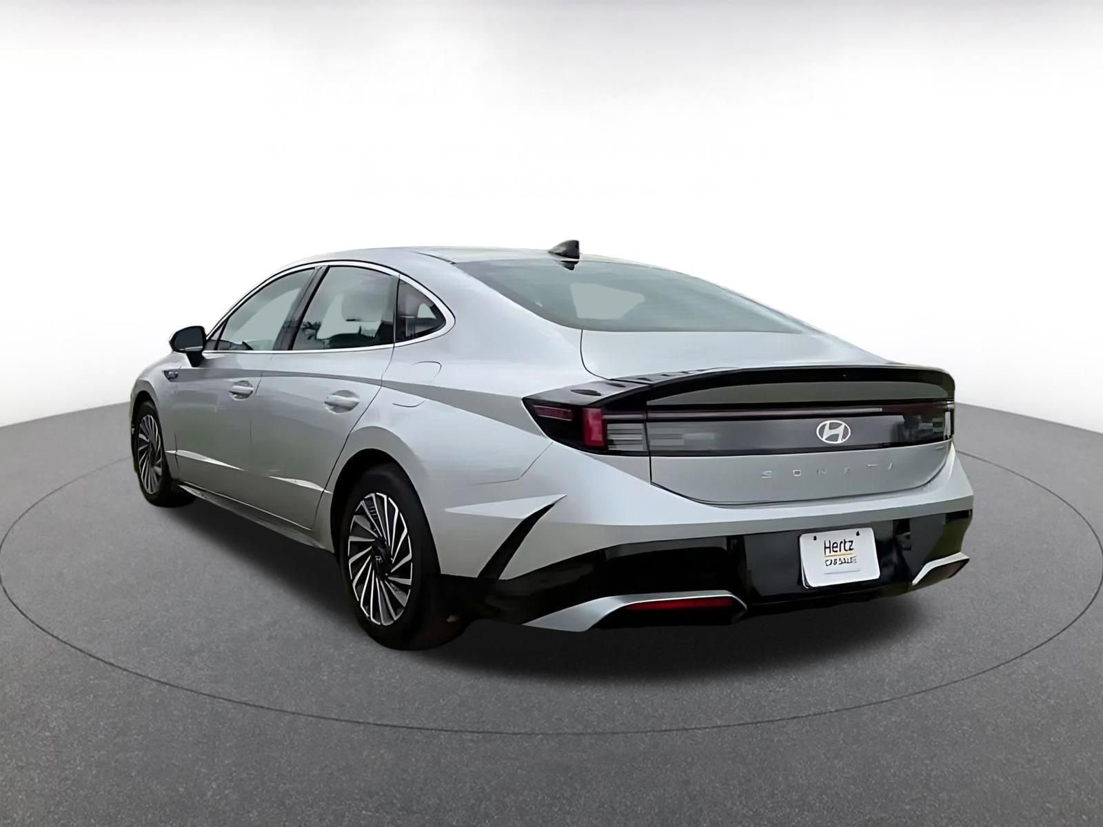 Thumbnail: 2025 Hyundai Sonata - 11