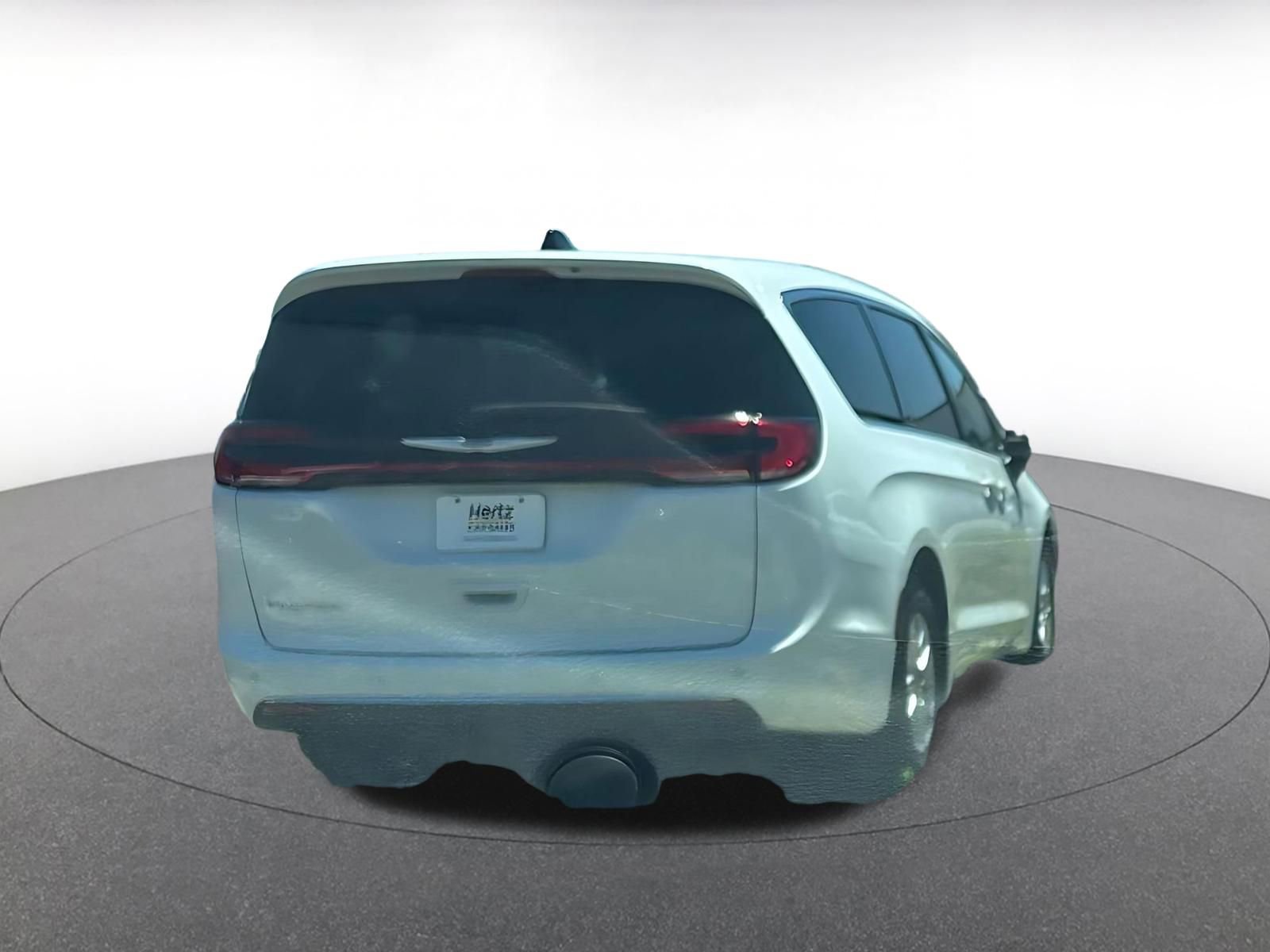Thumbnail: 2025 Nissan Sentra - 16