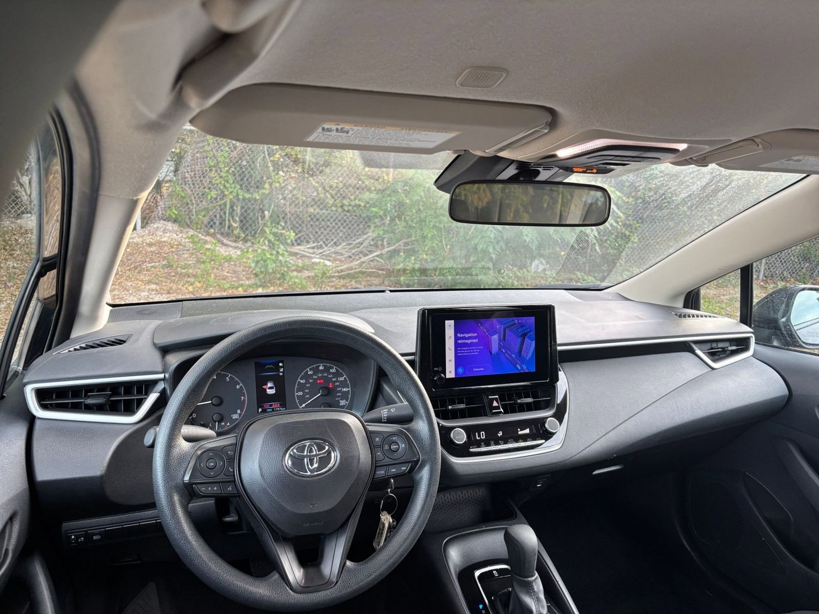 Thumbnail: 2025 Toyota Corolla - 33