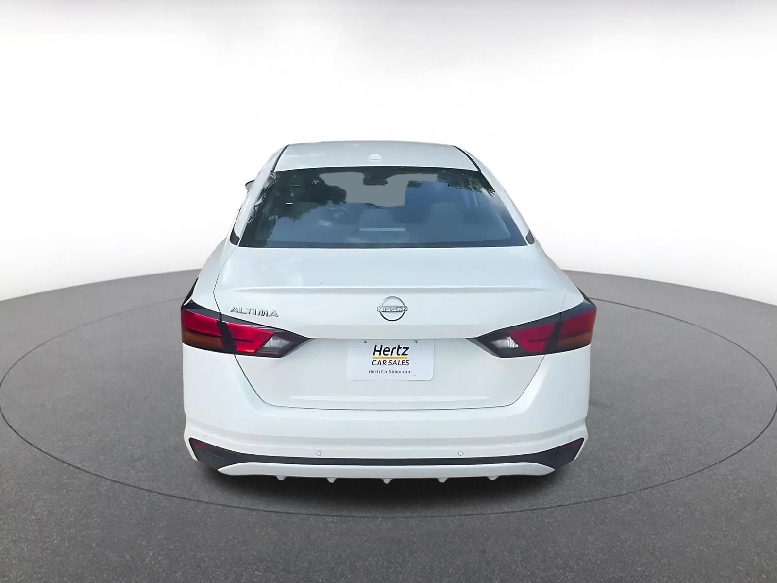 Thumbnail: 2025 Nissan Altima - 12