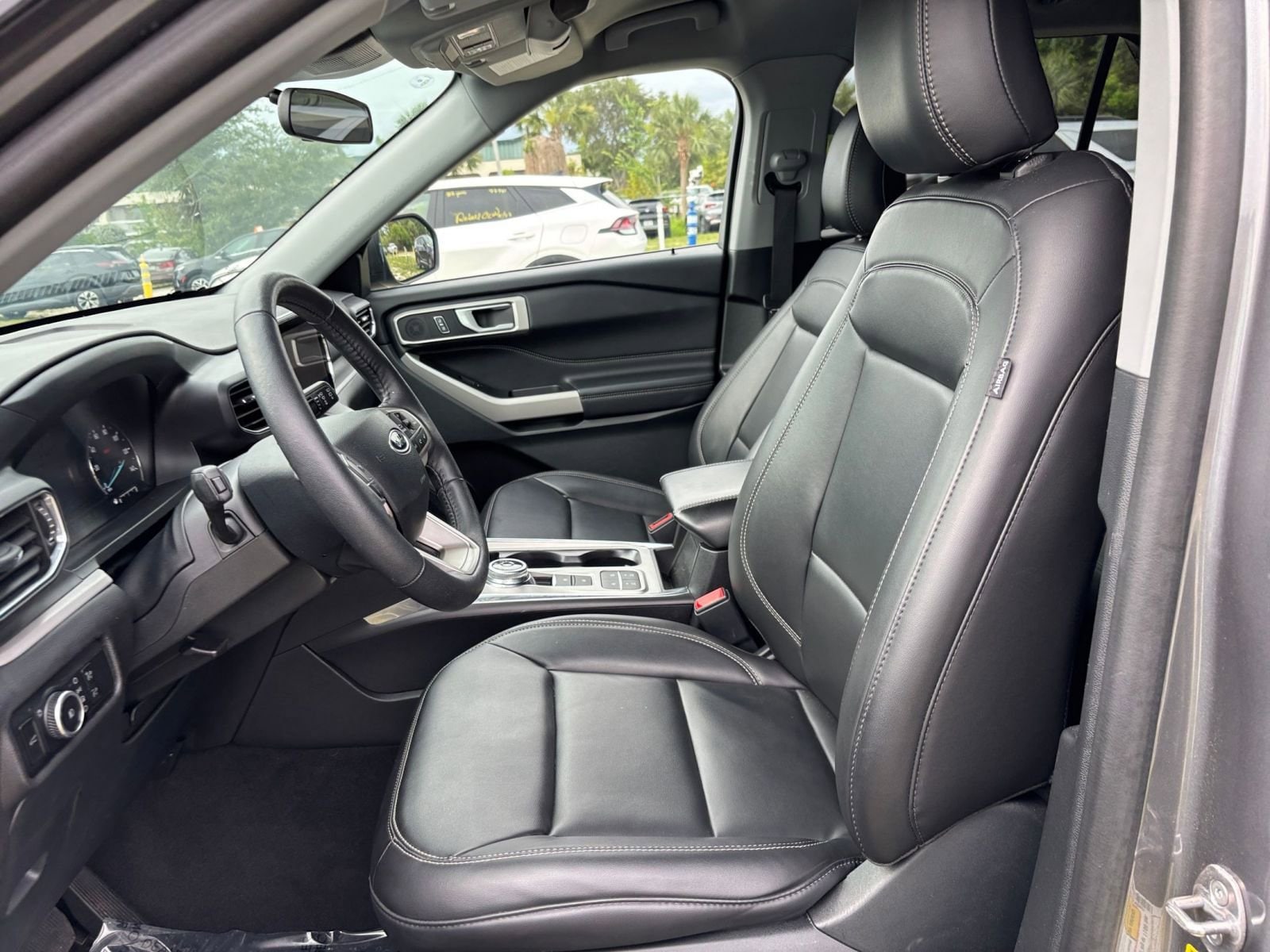 Thumbnail: 2024 Ford Explorer - 27