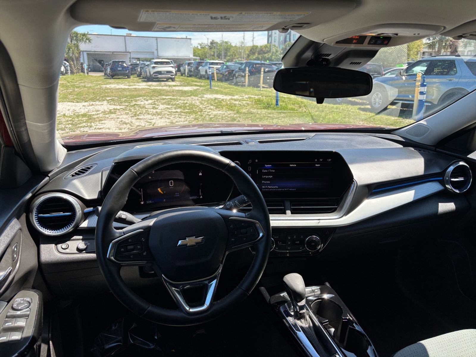 Thumbnail: 2025 Chevrolet Trax - 34