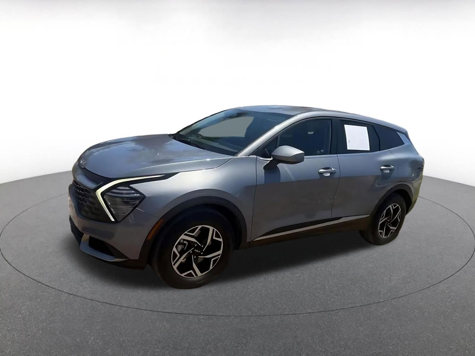 Thumbnail: 2025 Kia Sportage - 8