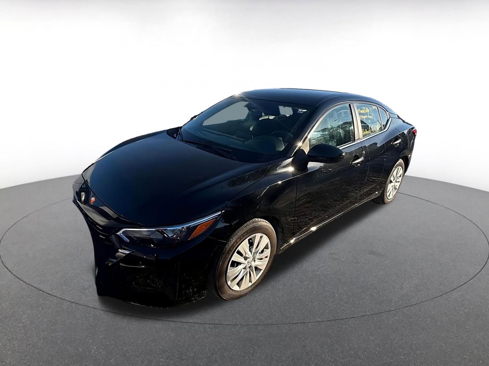 Thumbnail: 2025 Nissan Sentra - 1