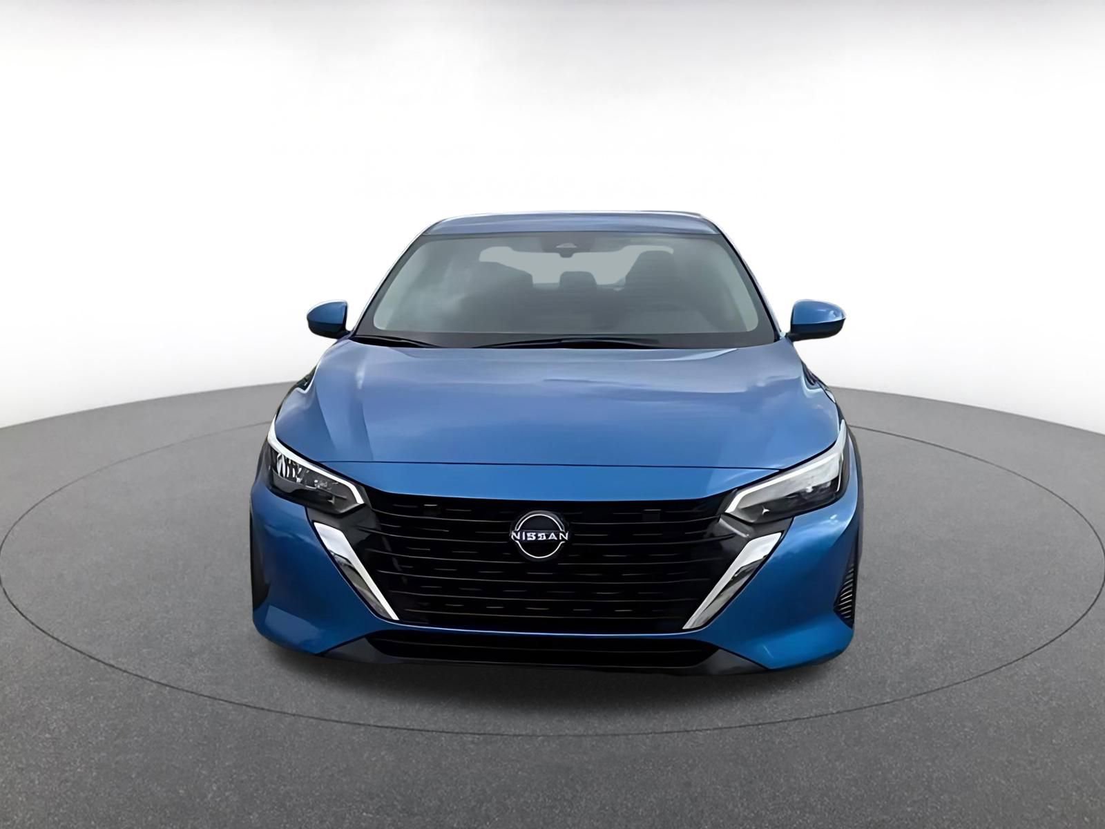 Thumbnail: 2025 Nissan Sentra - 3