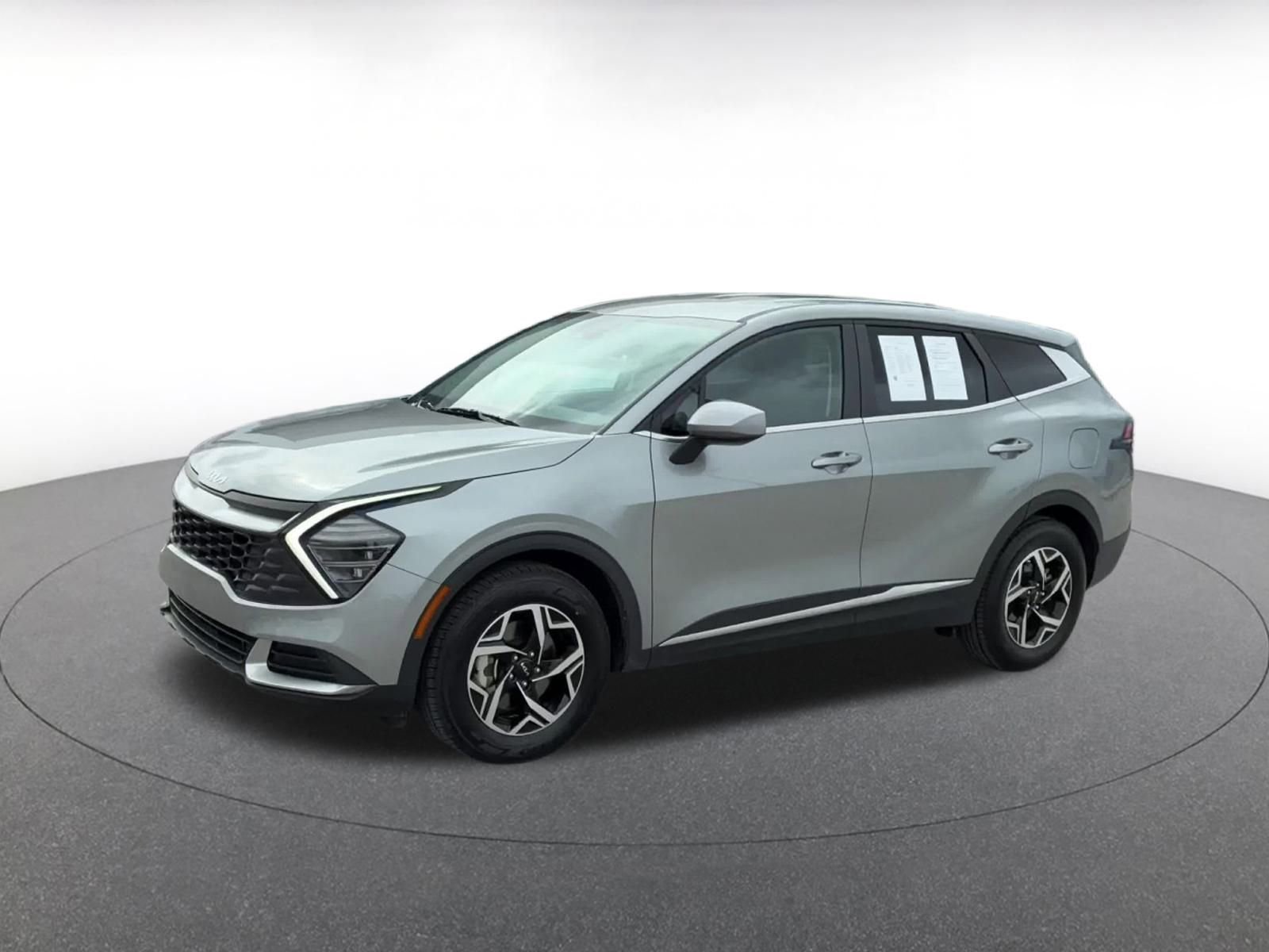 Thumbnail: 2024 Kia Sportage - 8