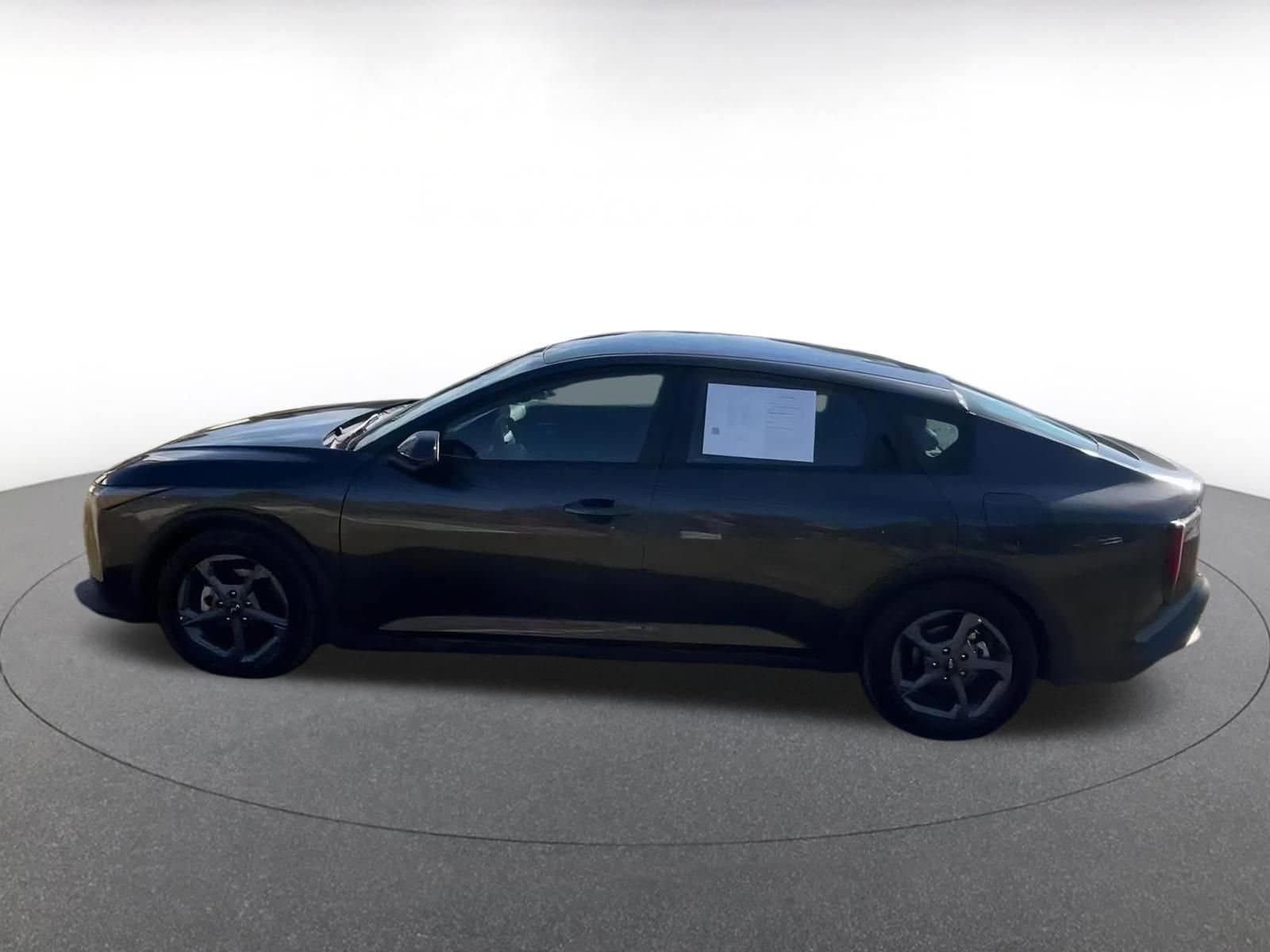 Thumbnail: 2025 Kia K4 - 9