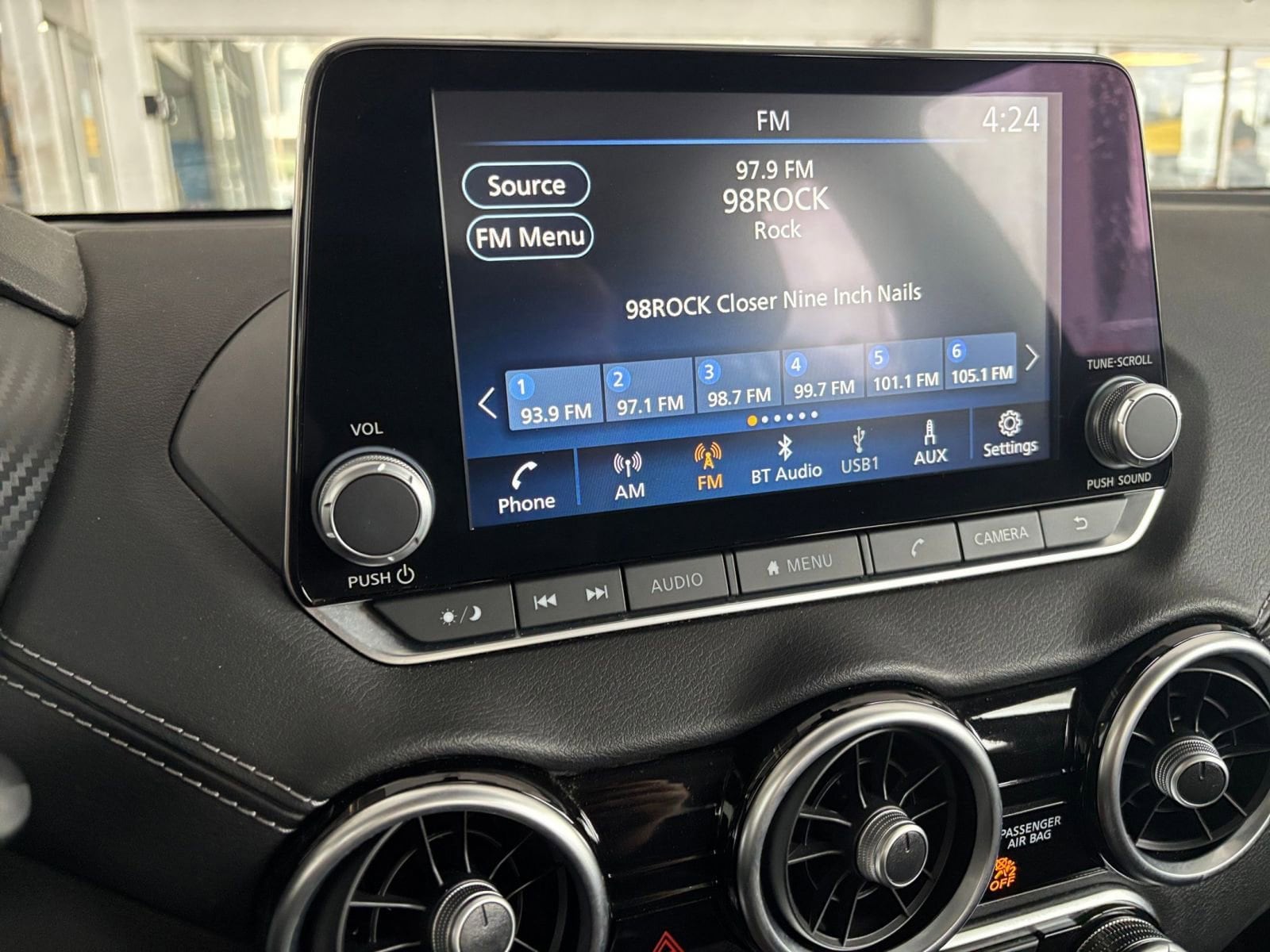 Thumbnail: 2024 Nissan Sentra - 21