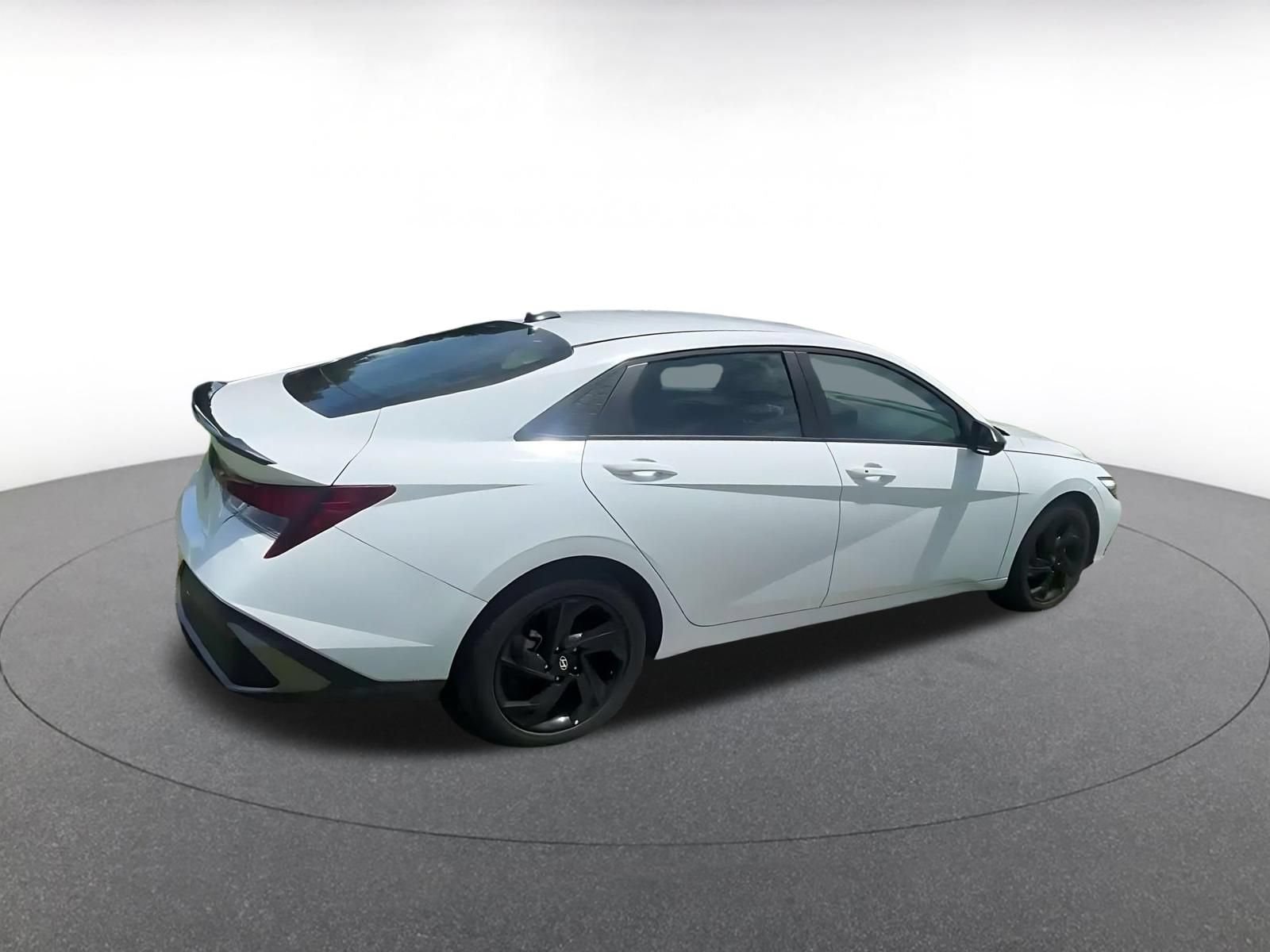 Thumbnail: 2026 Hyundai Elantra - 12