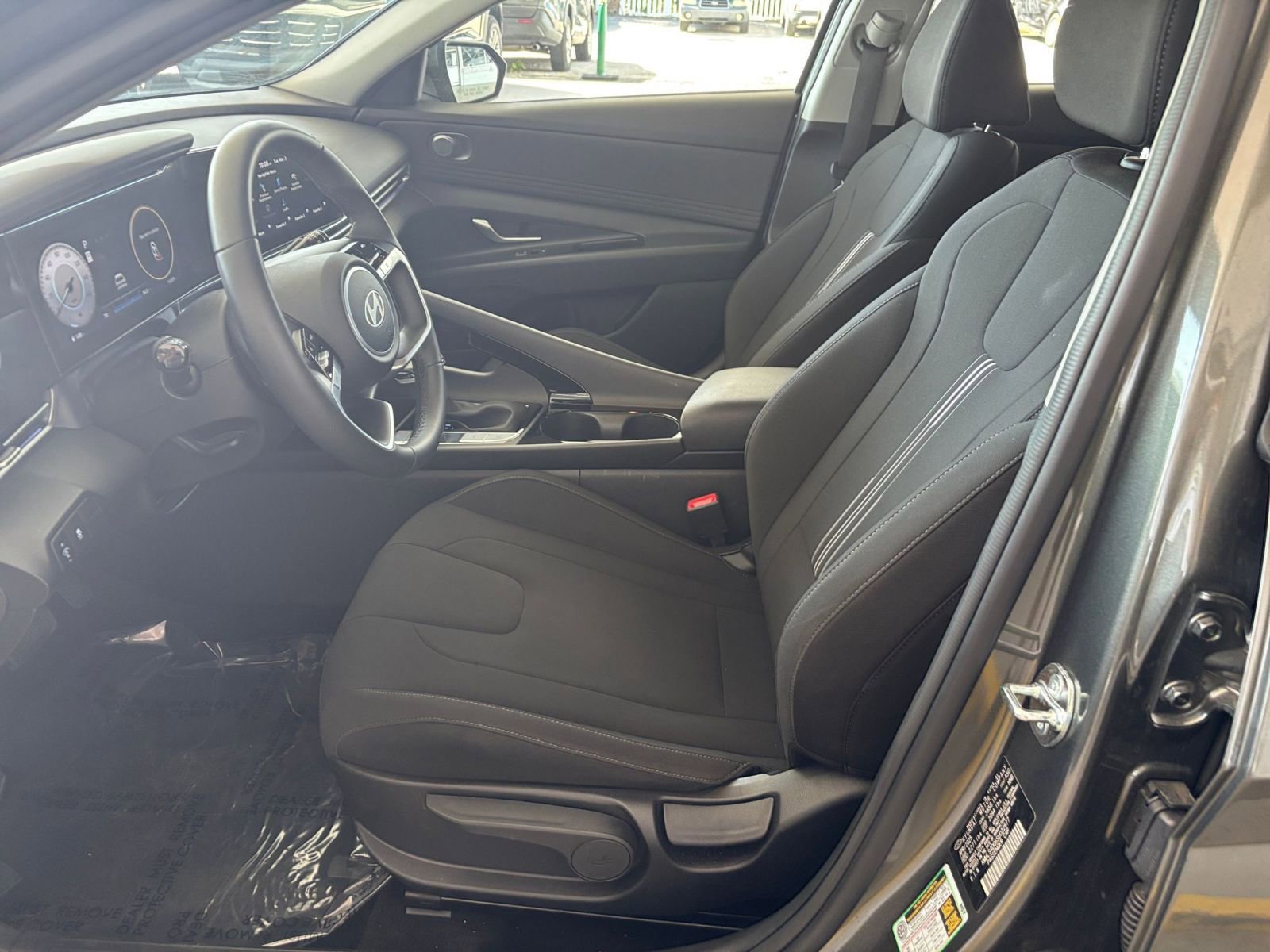 Thumbnail: 2025 Hyundai Elantra - 30