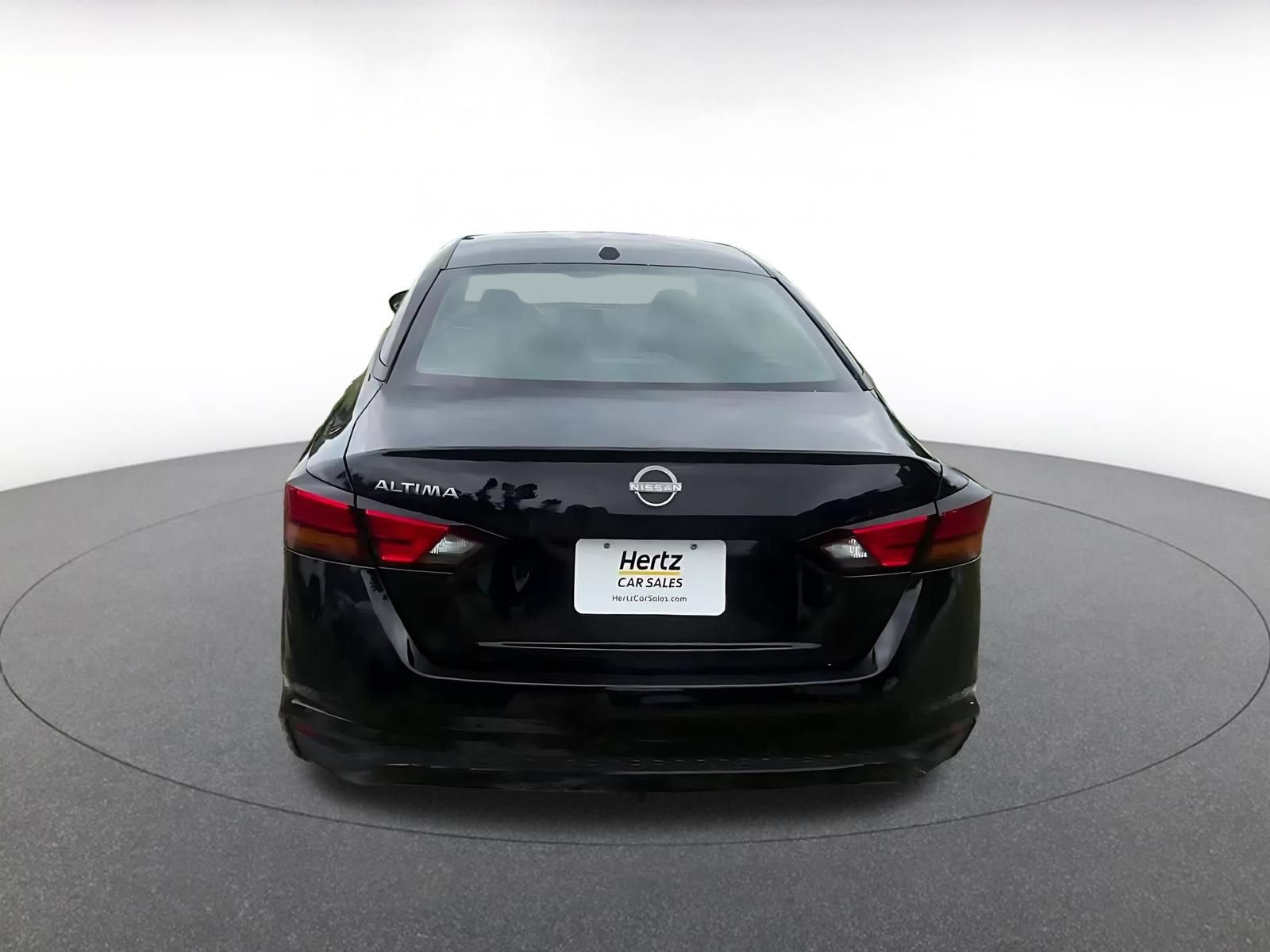 Thumbnail: 2025 Nissan Altima - 12