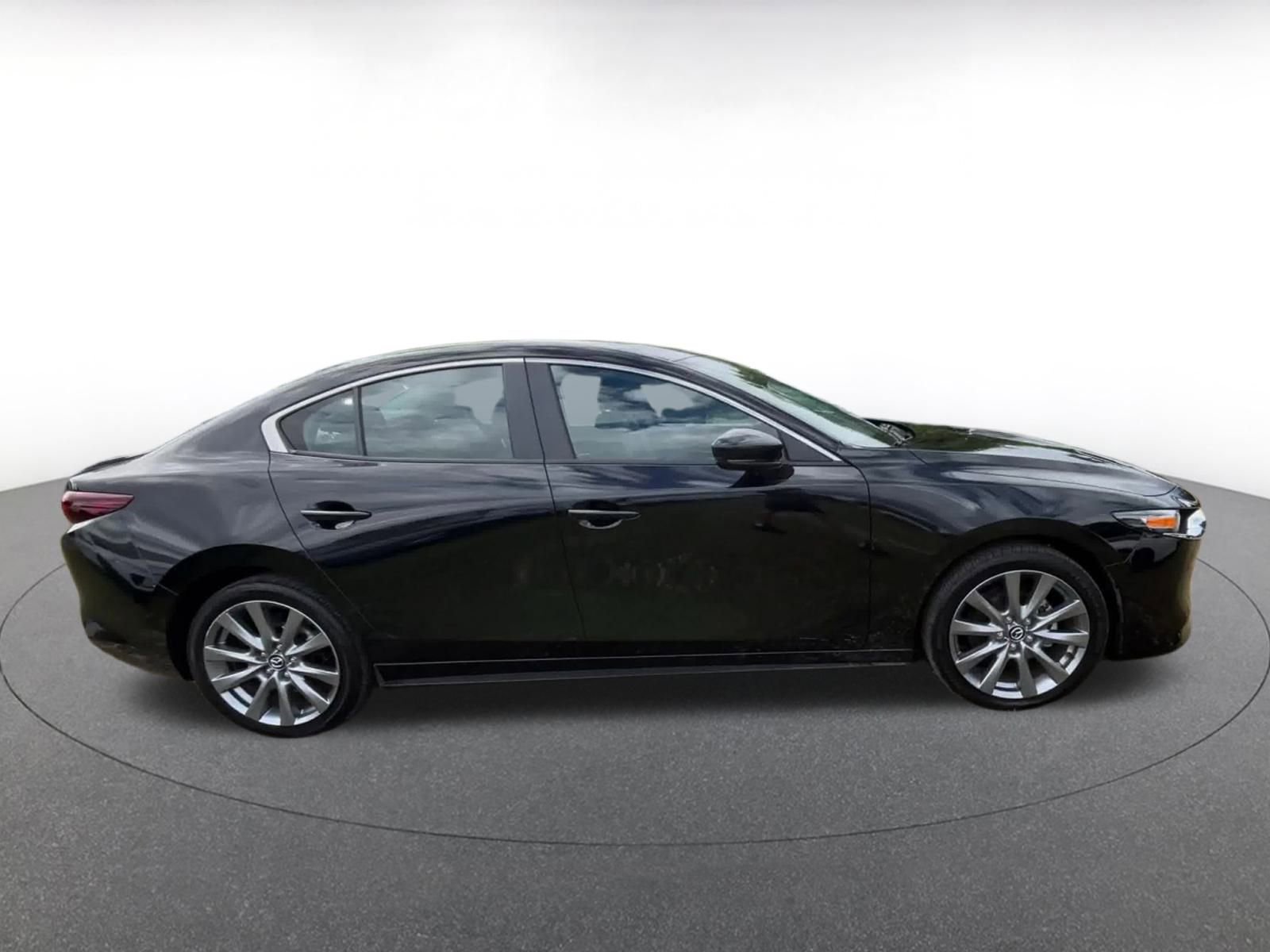 Thumbnail: 2025 Mazda Mazda3 - 16