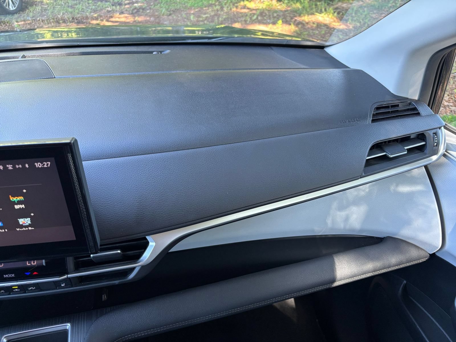 Thumbnail: 2025 Toyota Sienna - 34