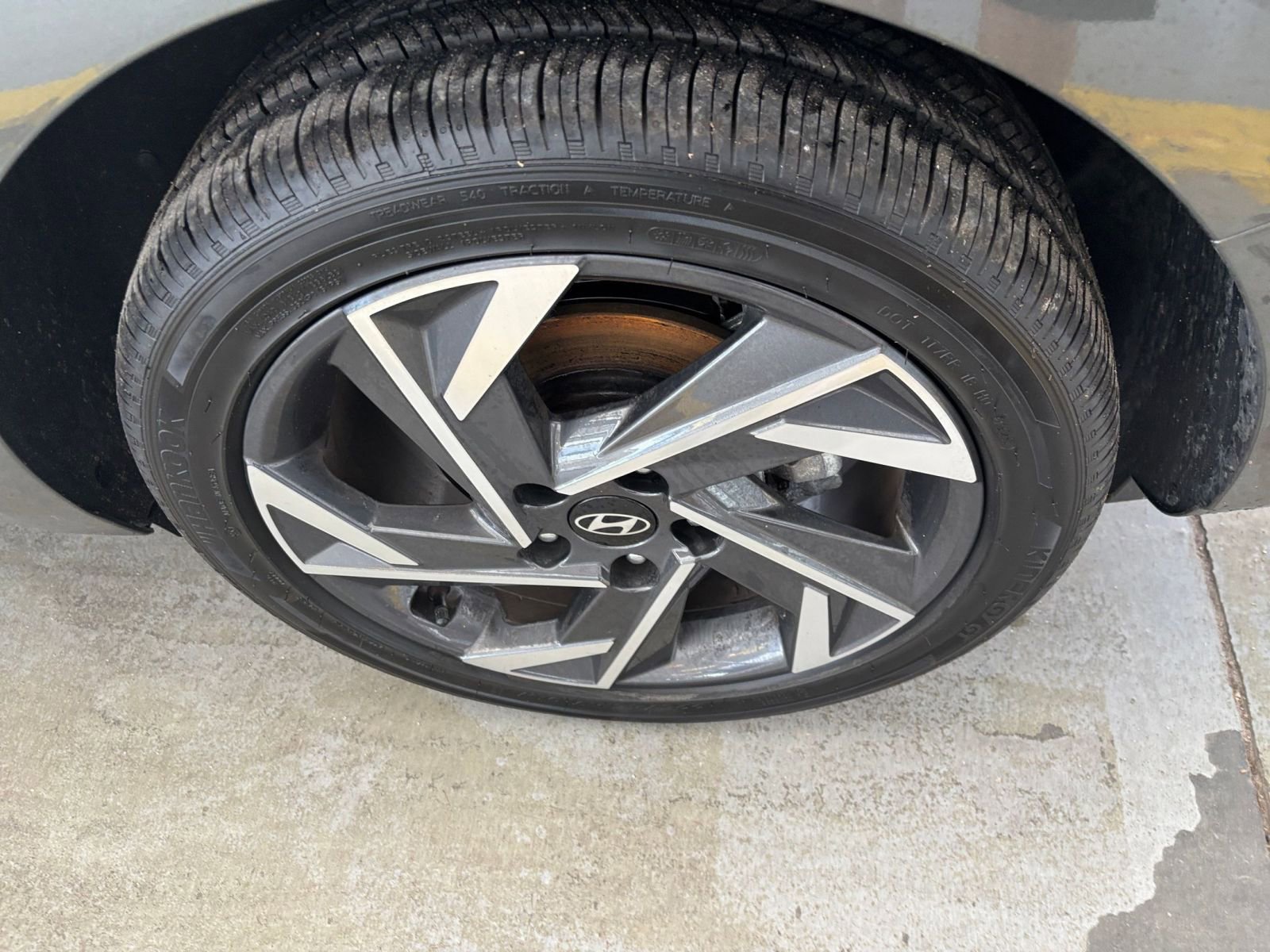 Thumbnail: 2025 Hyundai Elantra - 34