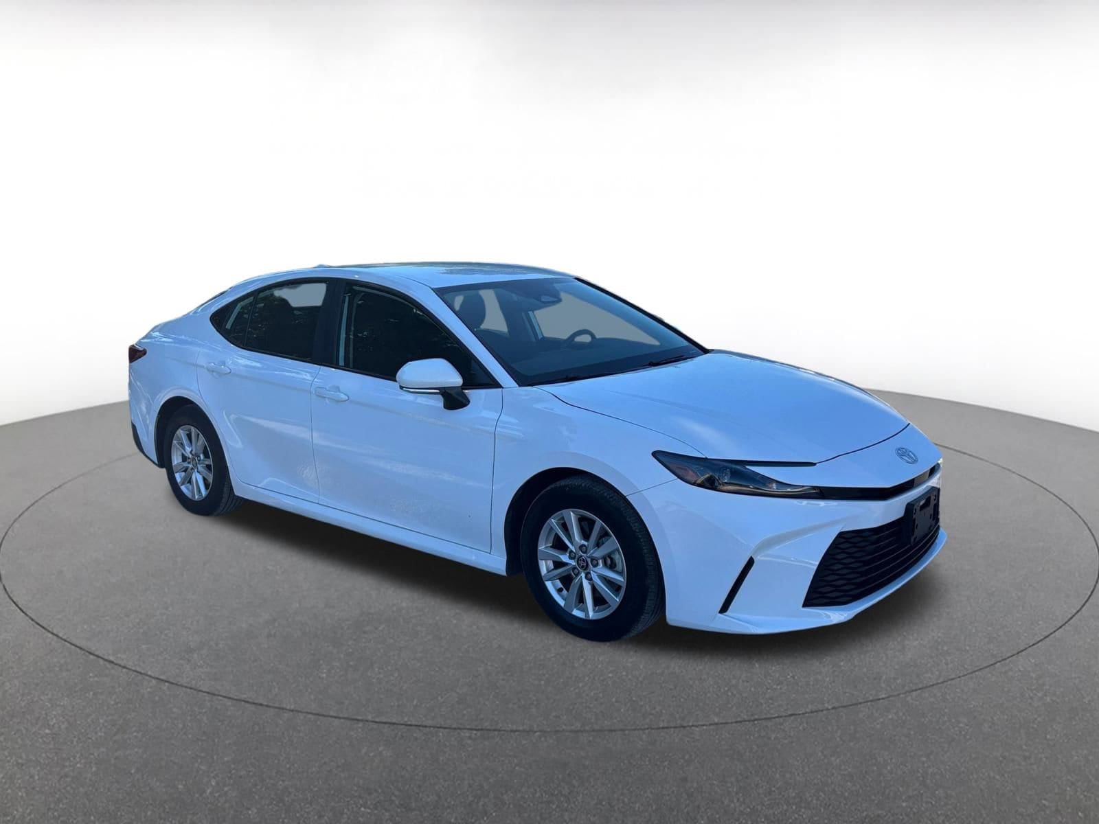 Thumbnail: 2025 Toyota Camry - 1