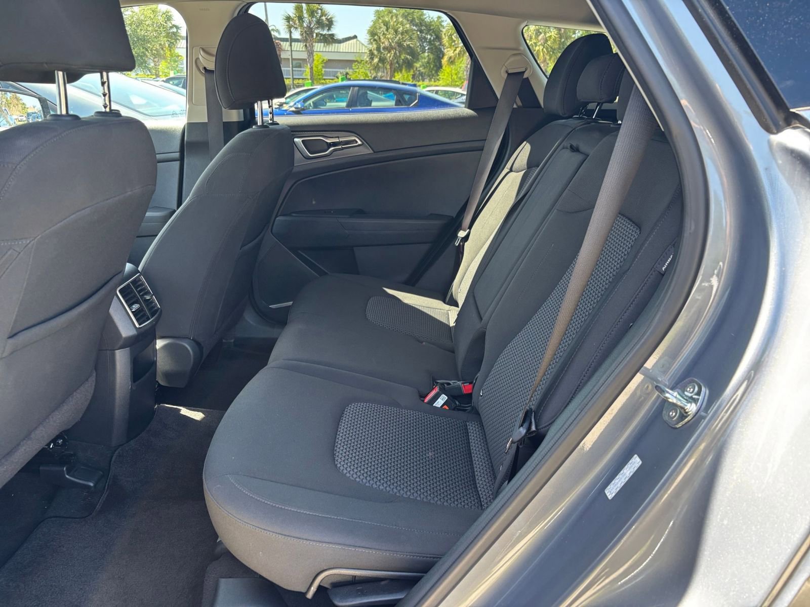 Thumbnail: 2025 Kia Sportage - 25