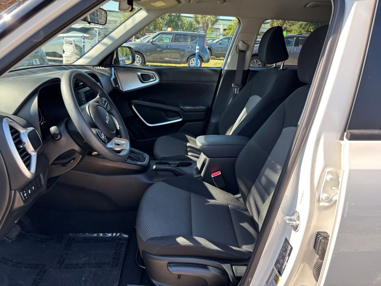 Thumbnail: 2025 Kia Soul - 25