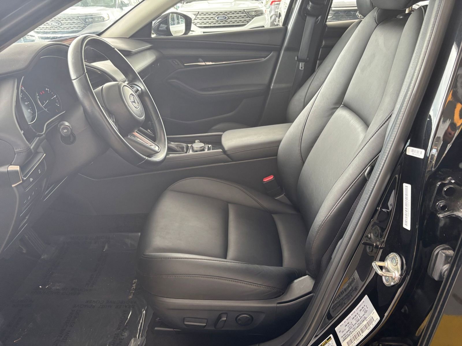 Thumbnail: 2025 Mazda Mazda3 - 25